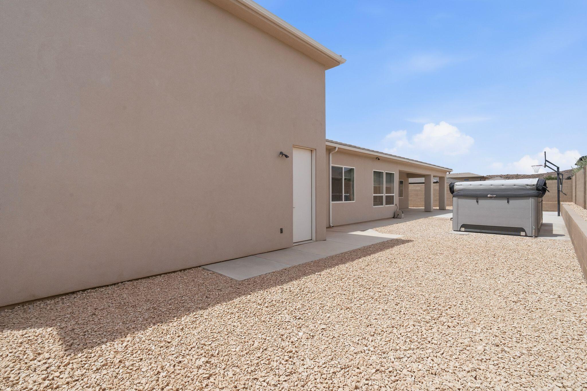 PECAN VALLEY - Residential