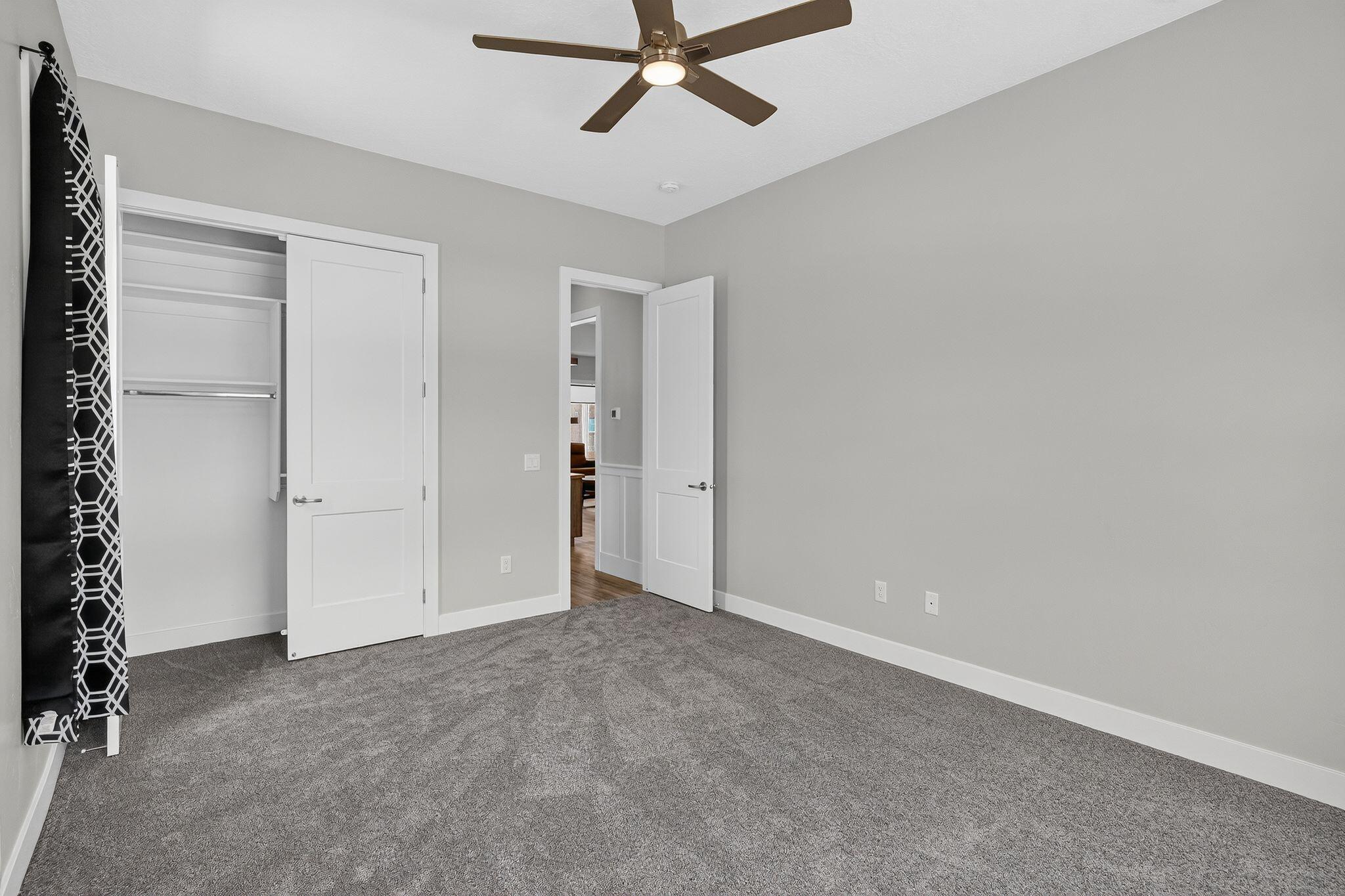 PECAN VALLEY - Residential