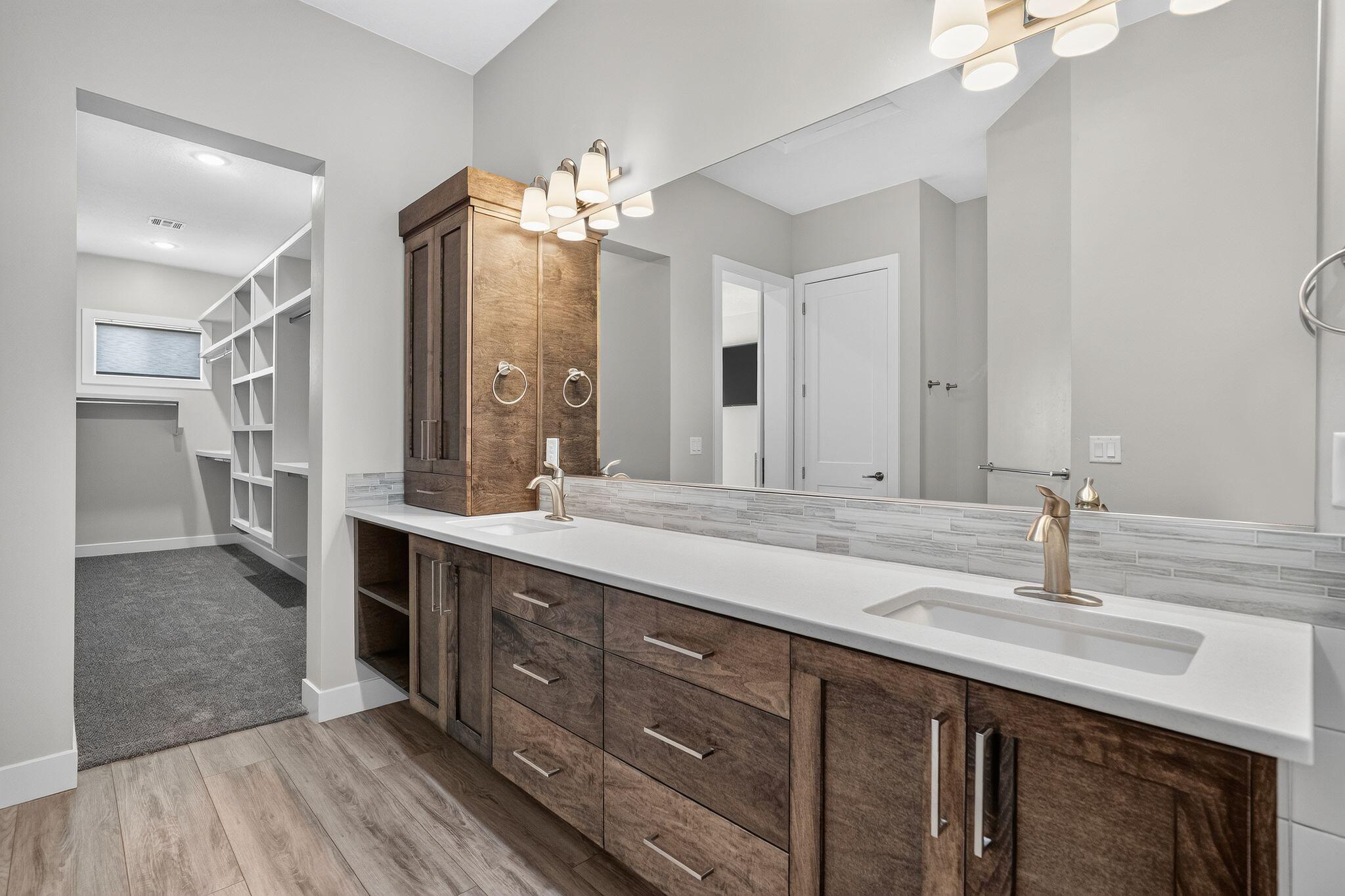 PECAN VALLEY - Residential