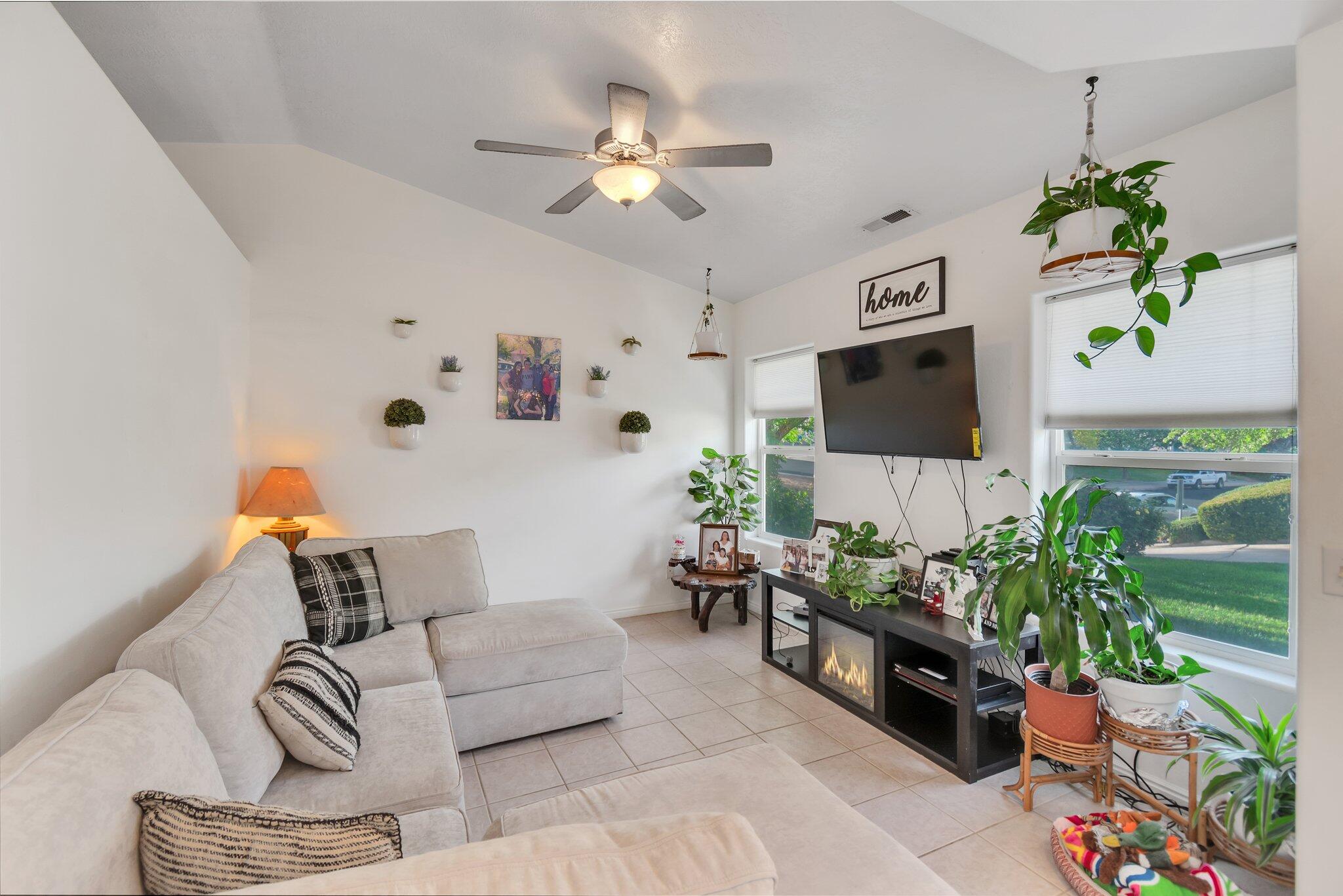 CIMARON TERRACE - Residential