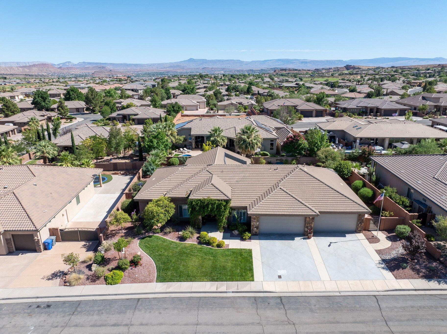 SILVERSTONE AT GREEN SPRINGS - Residential