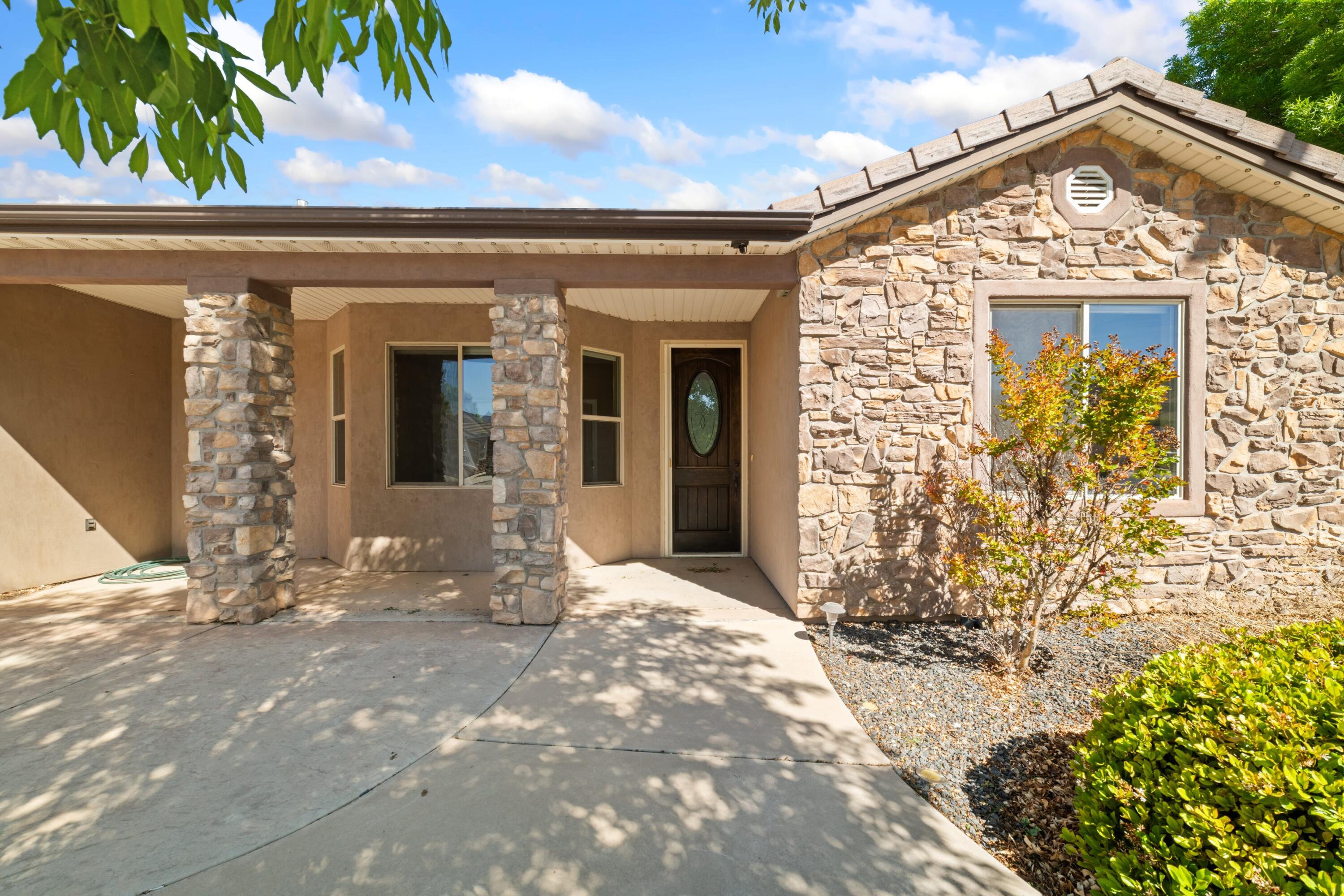 COBBLESTONE FIELDS (H) - Residential