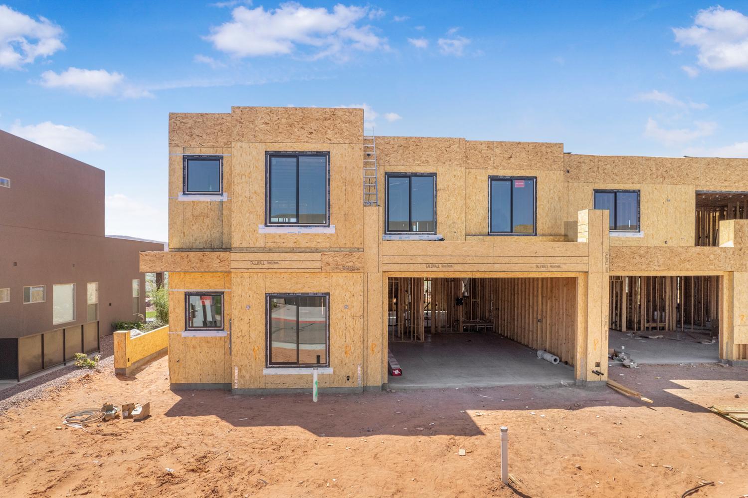 TAVA RESORT AT SAND HOLLOW - Residential