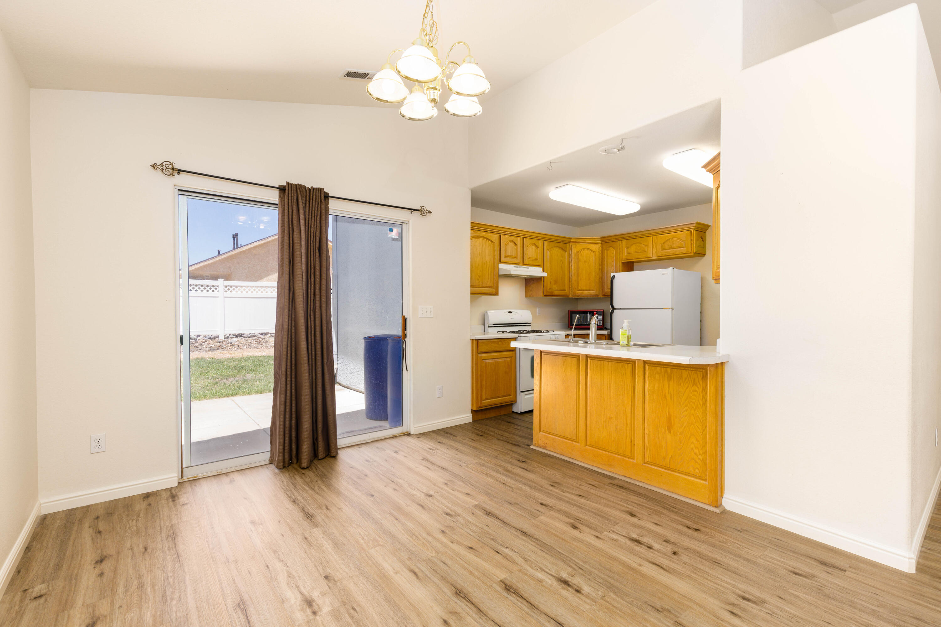 ONYX HILLS - Residential