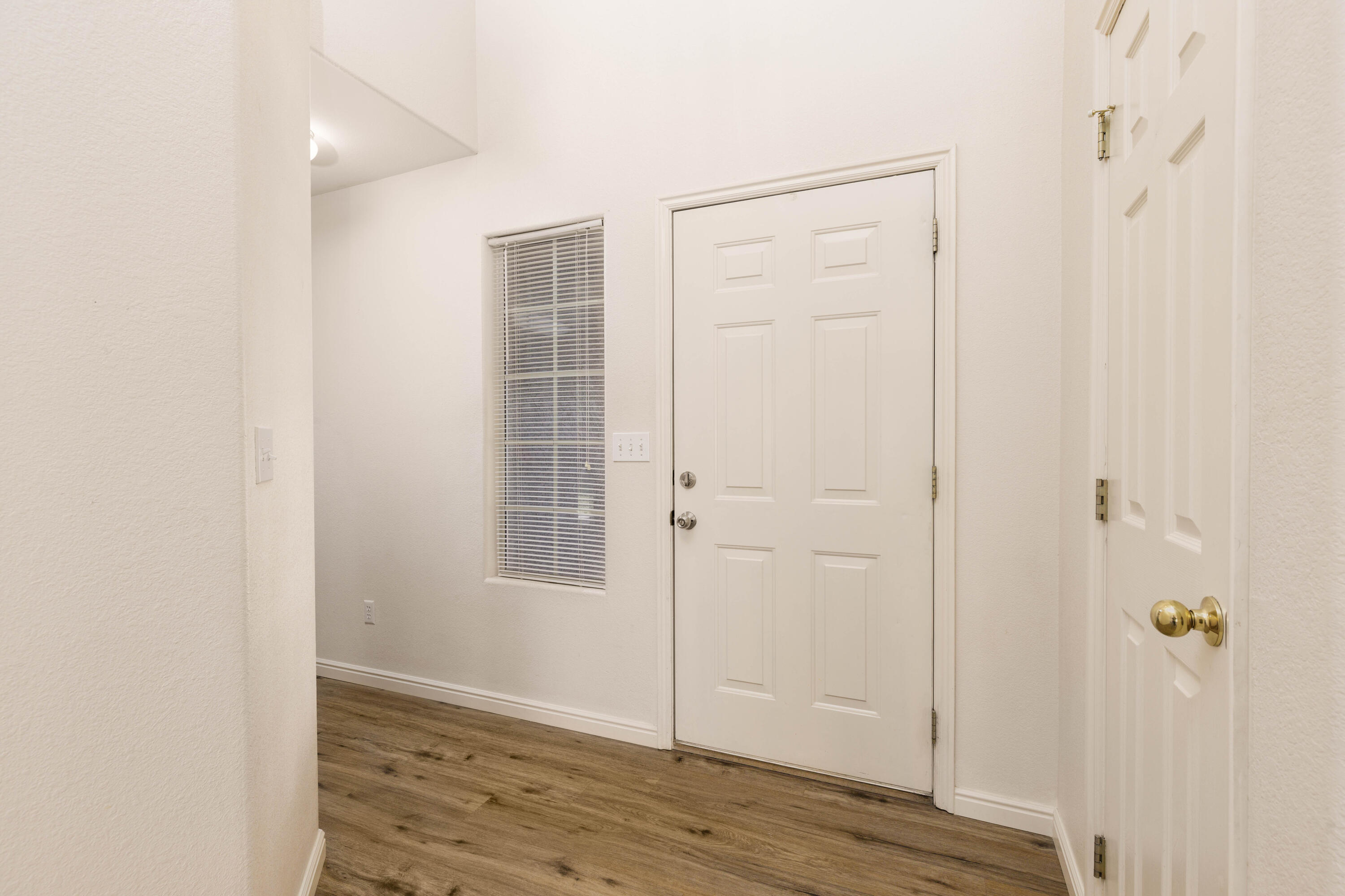 ONYX HILLS - Residential