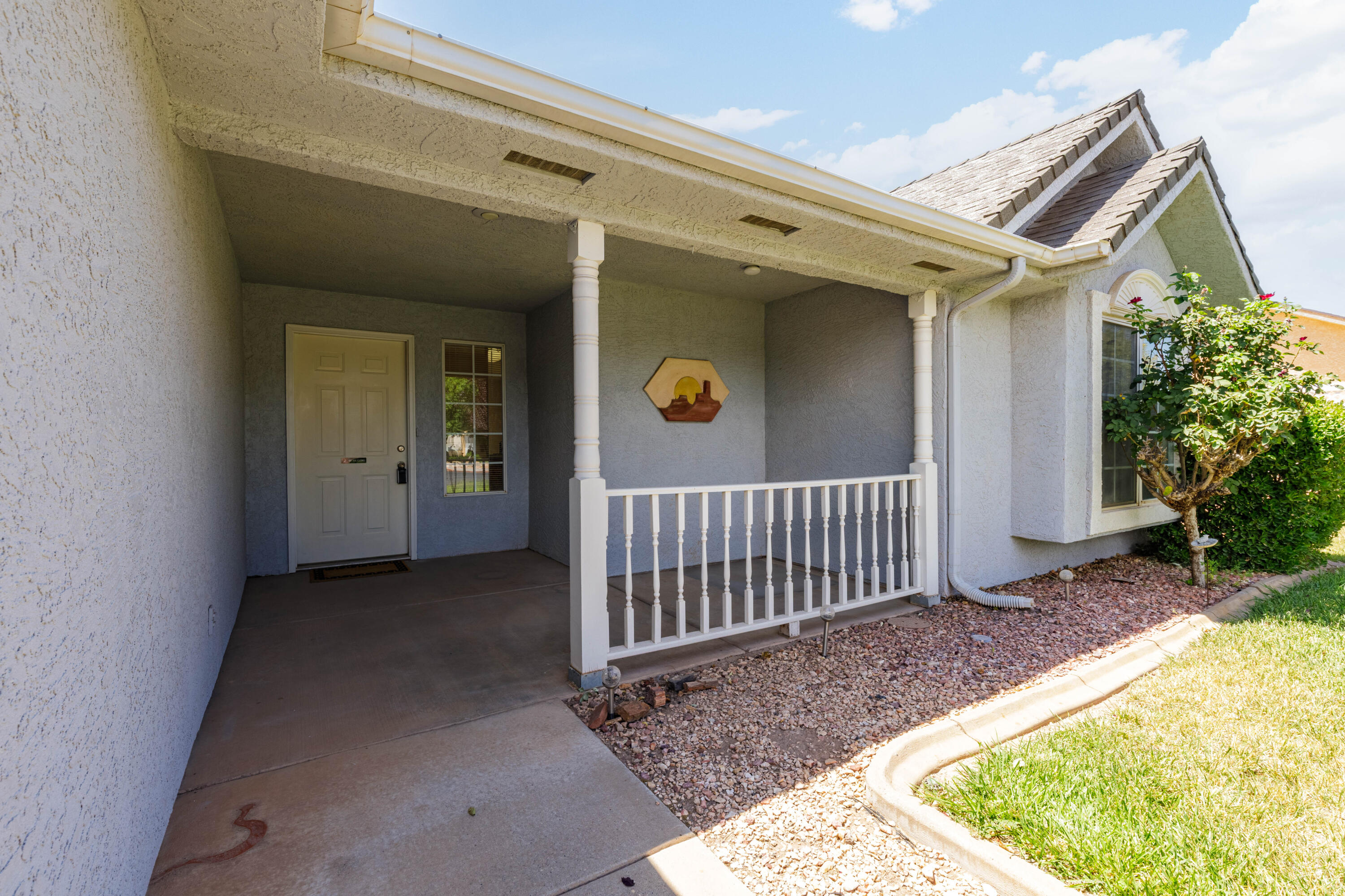 ONYX HILLS - Residential