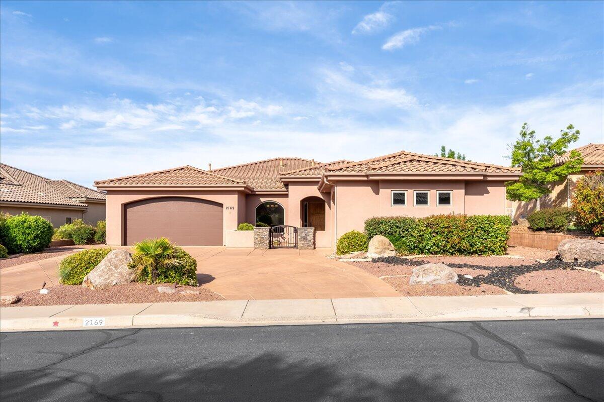 CASTLE ROCK - Residential