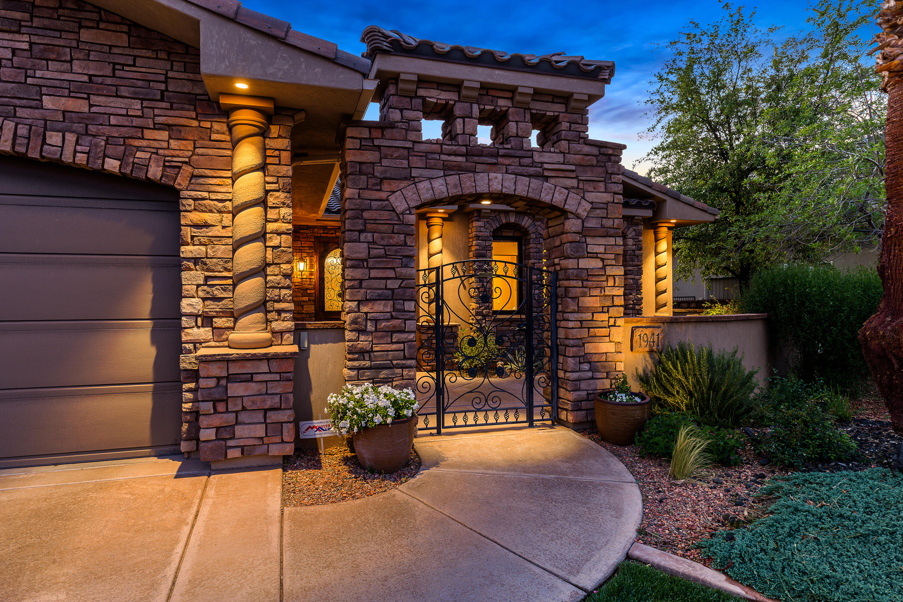 CASTLE ROCK - Residential