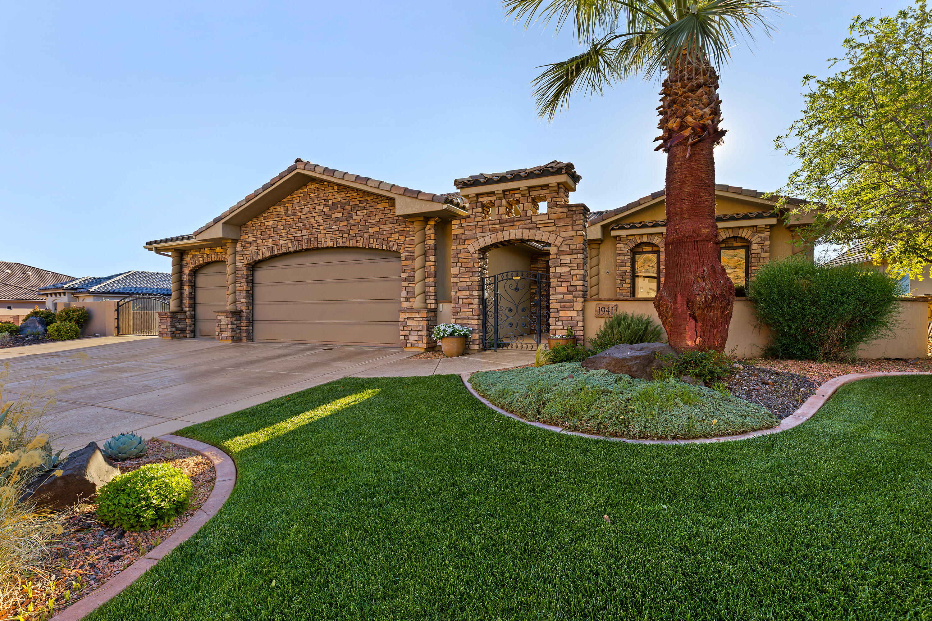 CASTLE ROCK - Residential