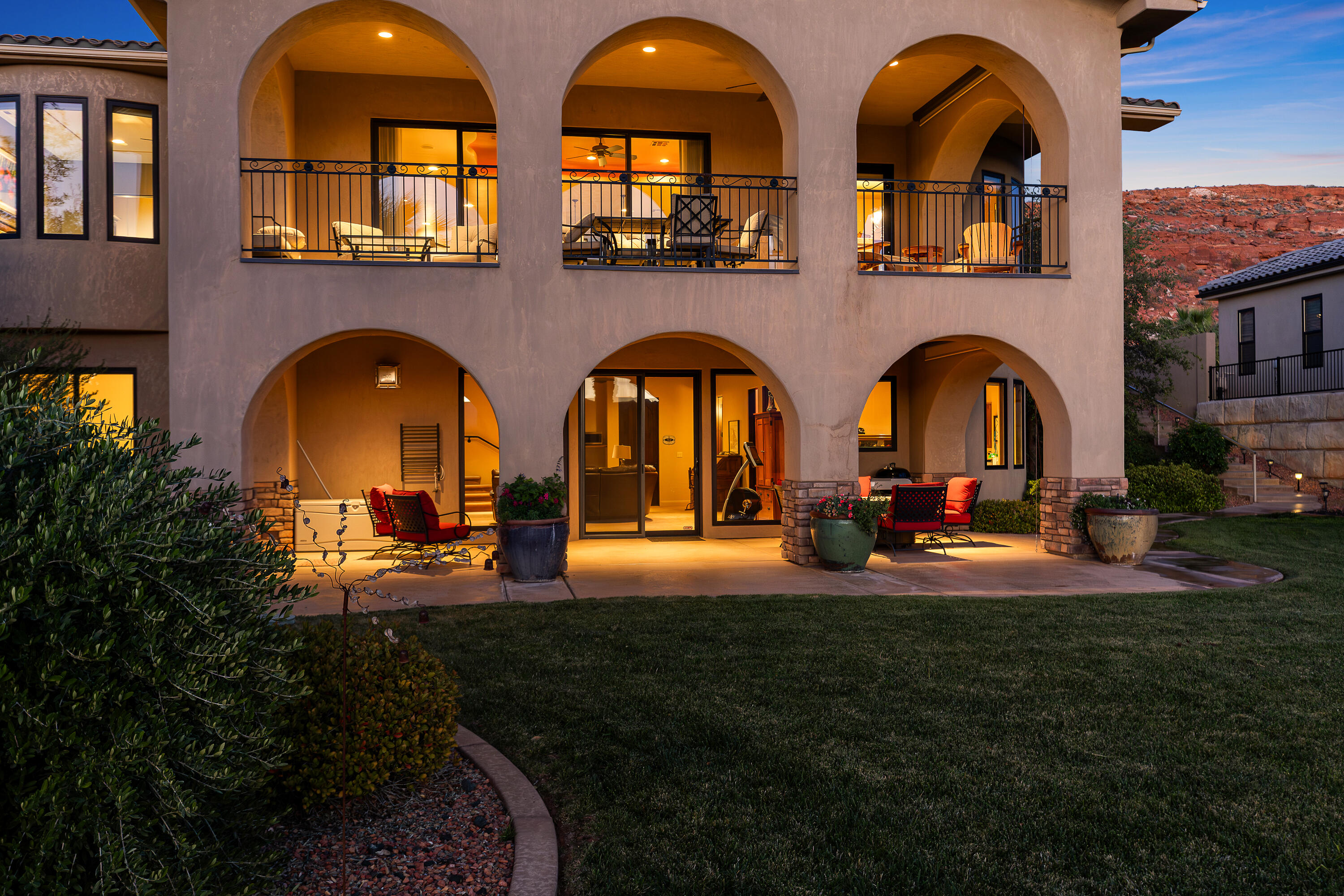 CASTLE ROCK - Residential