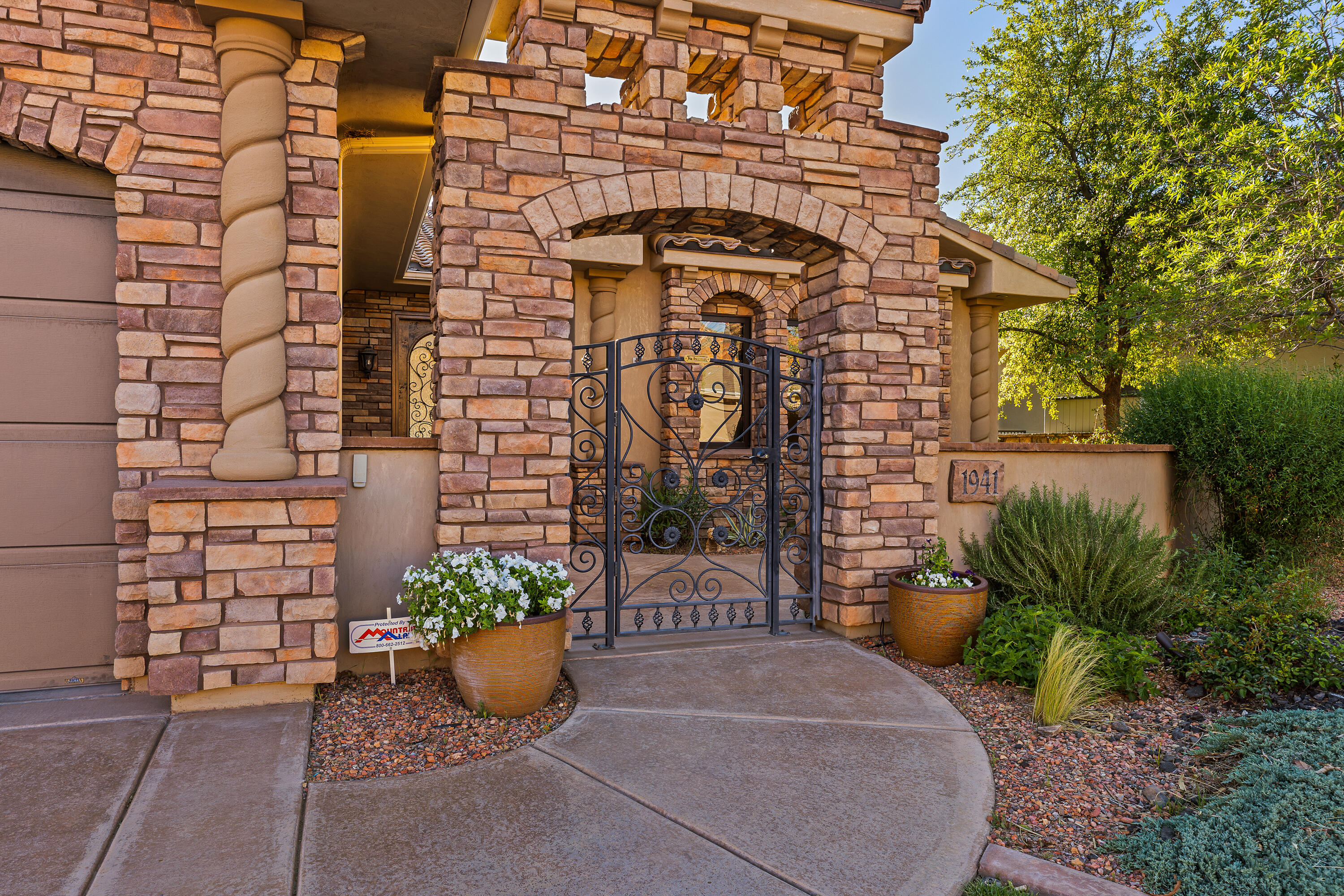CASTLE ROCK - Residential