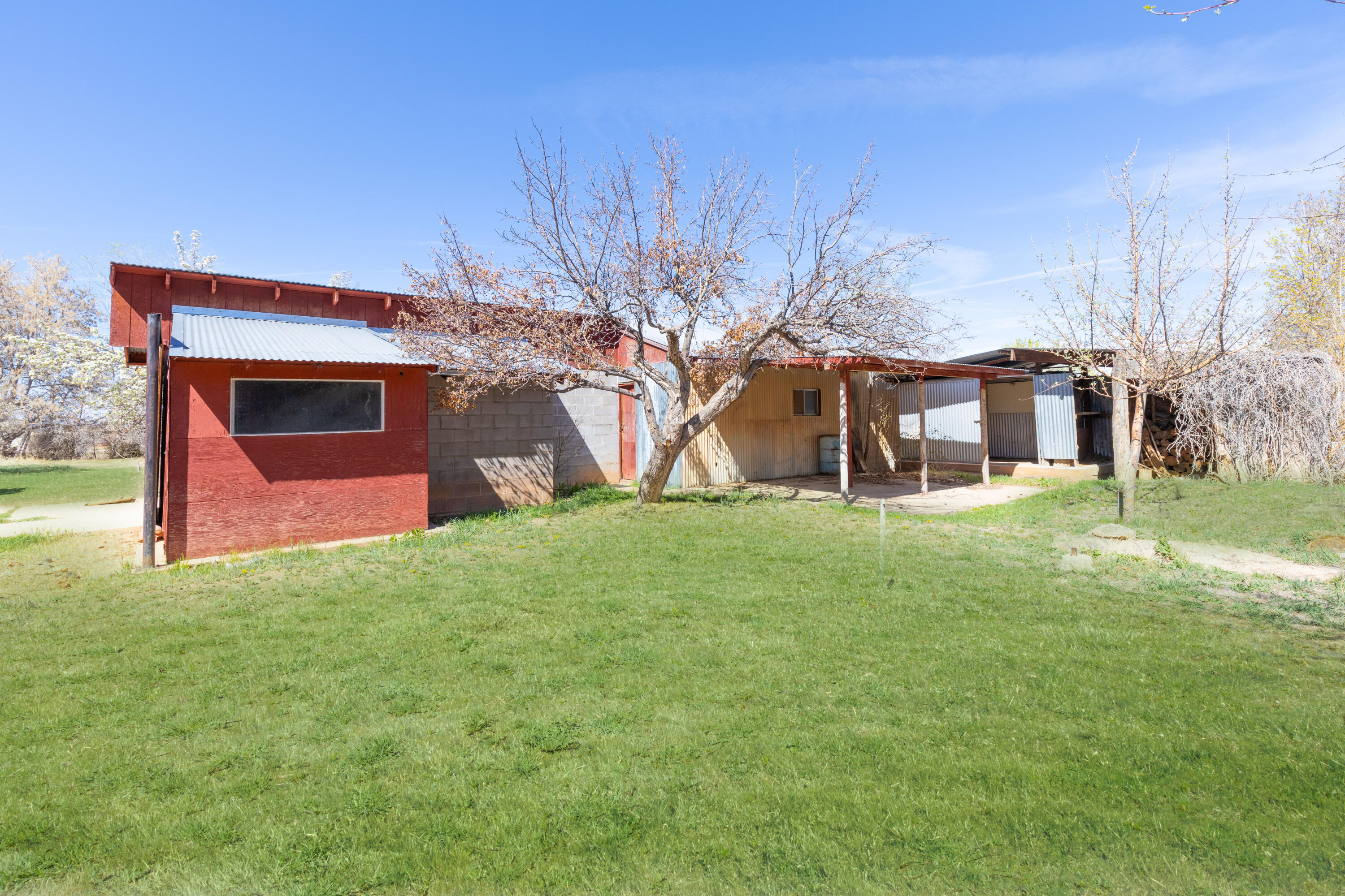 LAVA RIDGE - Residential