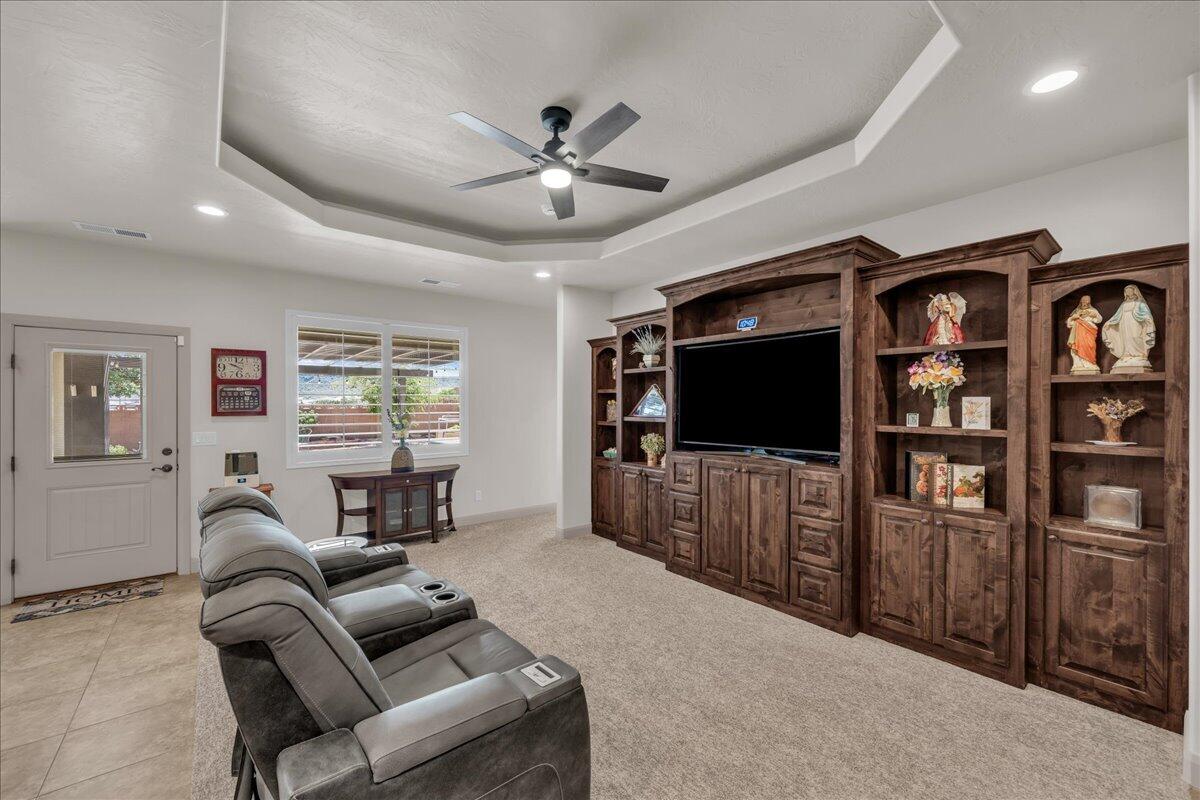 DIXIE SPRINGS - Residential