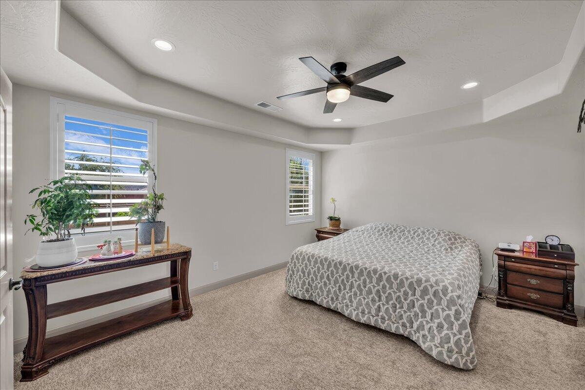 DIXIE SPRINGS - Residential