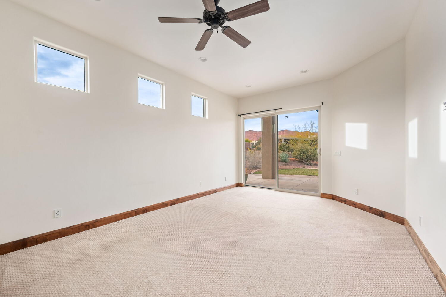 CLIFFS OF SNOW CANYON - Residential