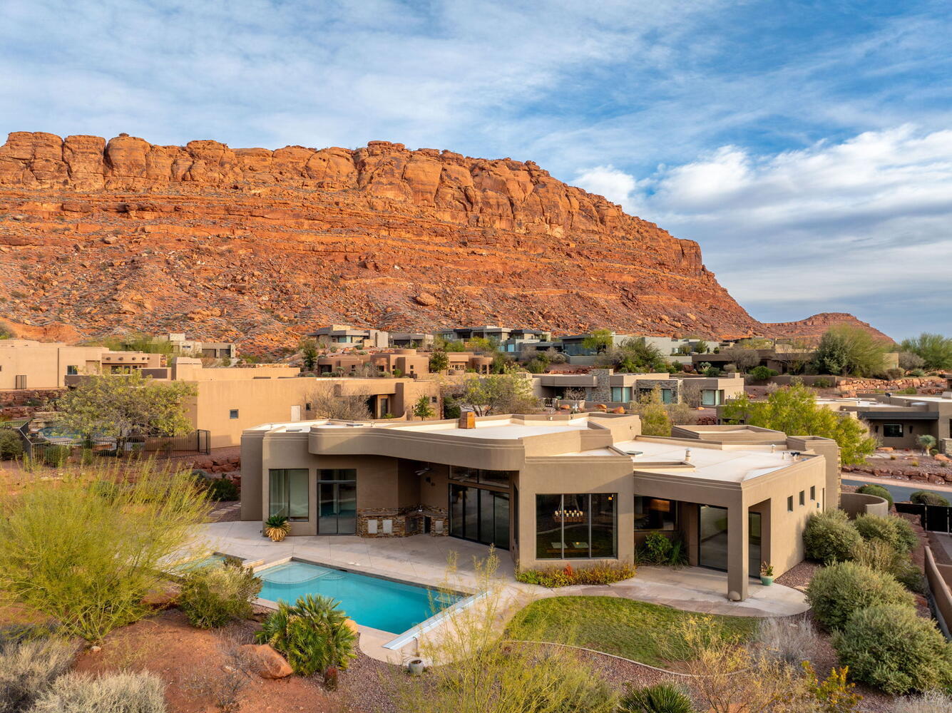 CLIFFS OF SNOW CANYON - Residential