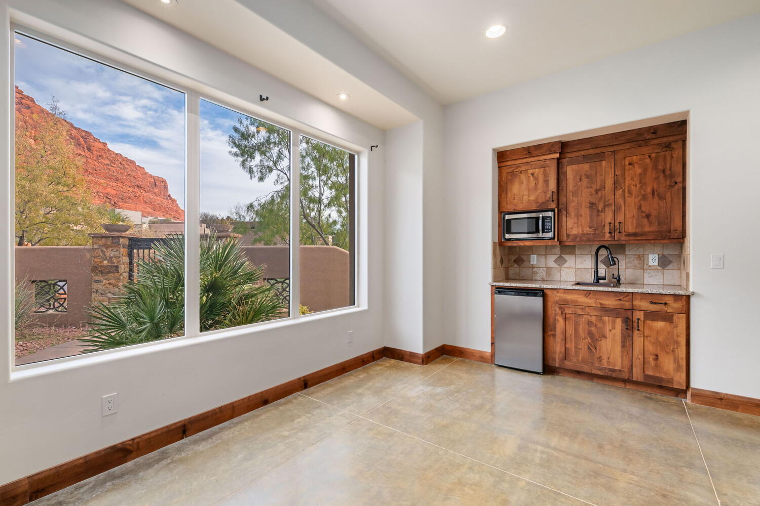 CLIFFS OF SNOW CANYON - Residential