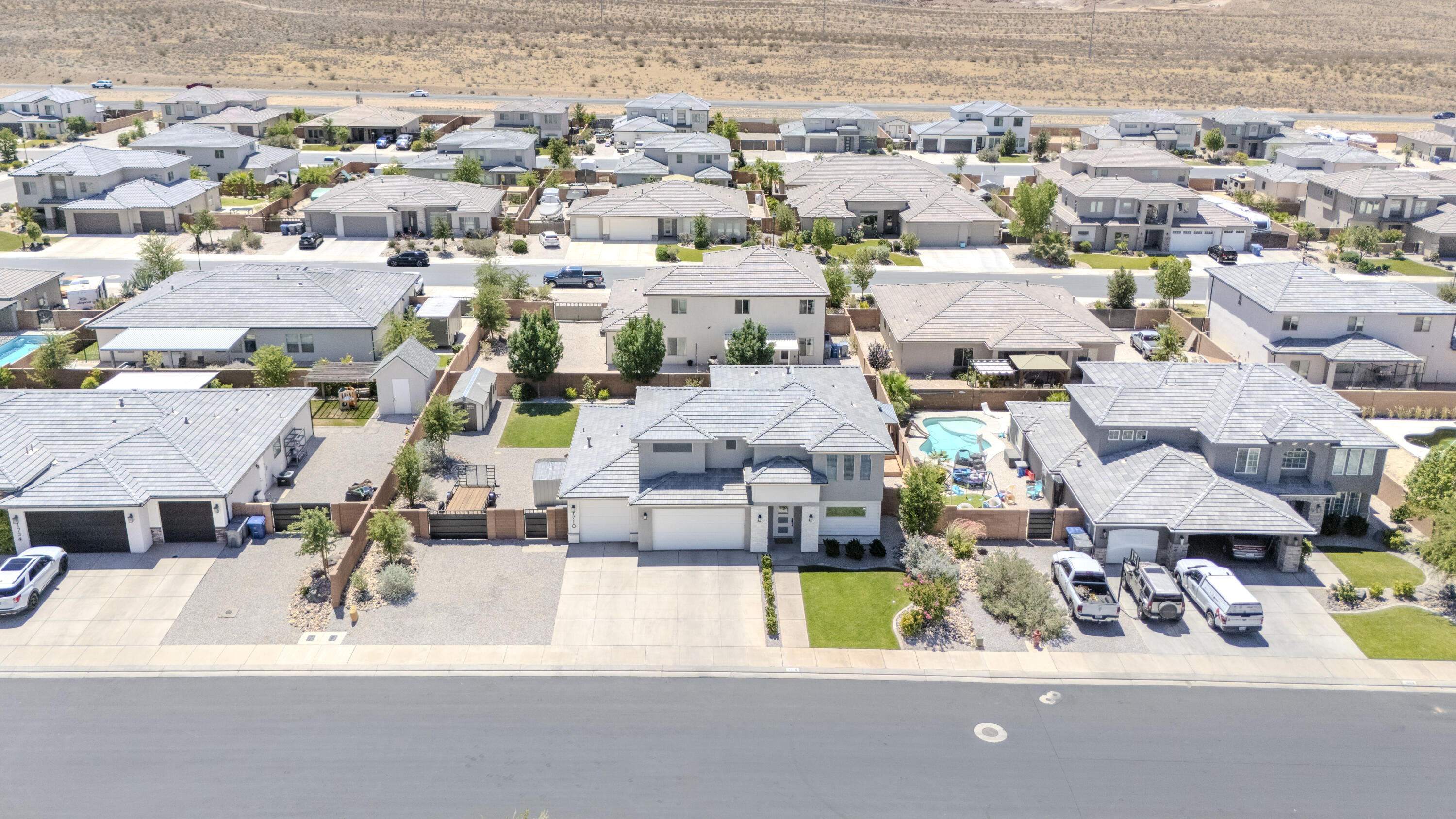SAGE CANYON - Residential