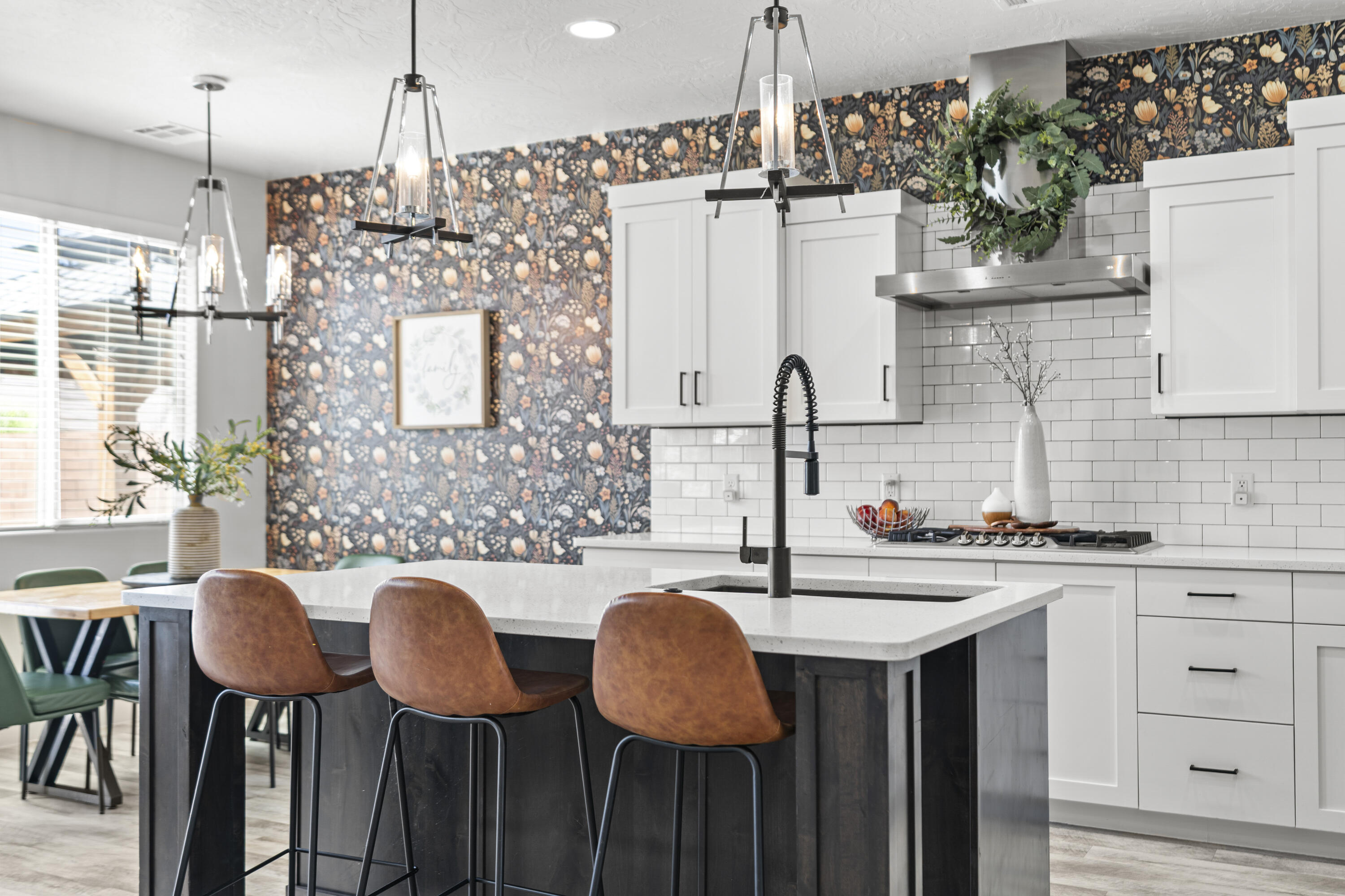SAGE CANYON - Residential