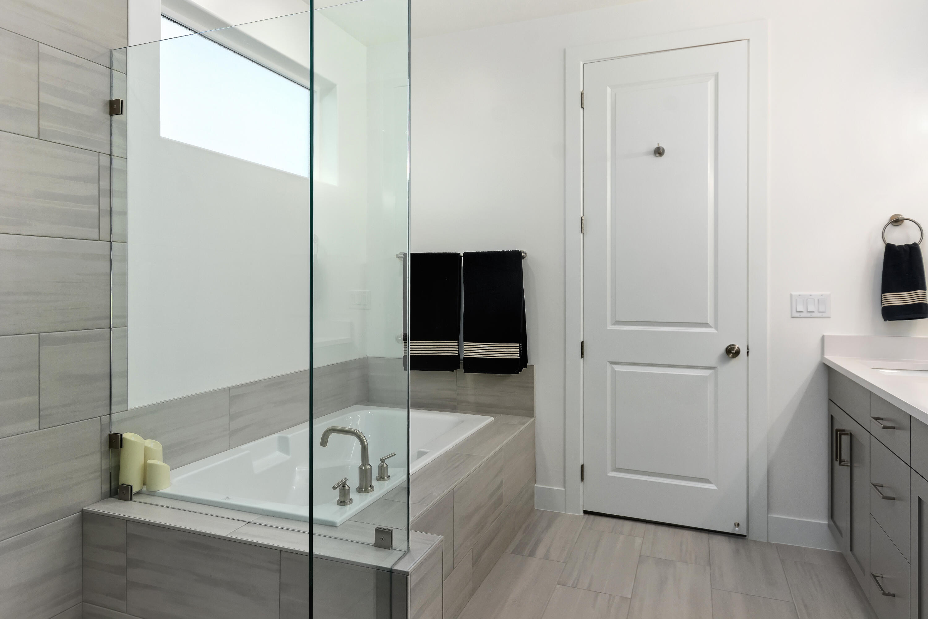 AVENIDAS AT HIDDEN VALLEY - Residential