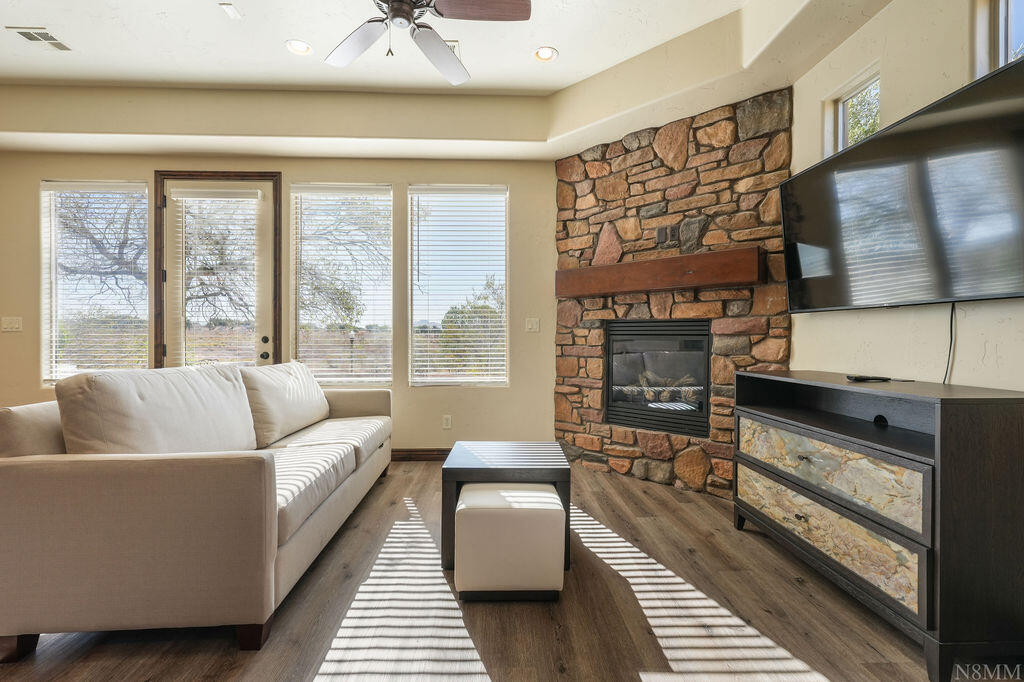CORAL RIDGE TOWNHOMES - Residential