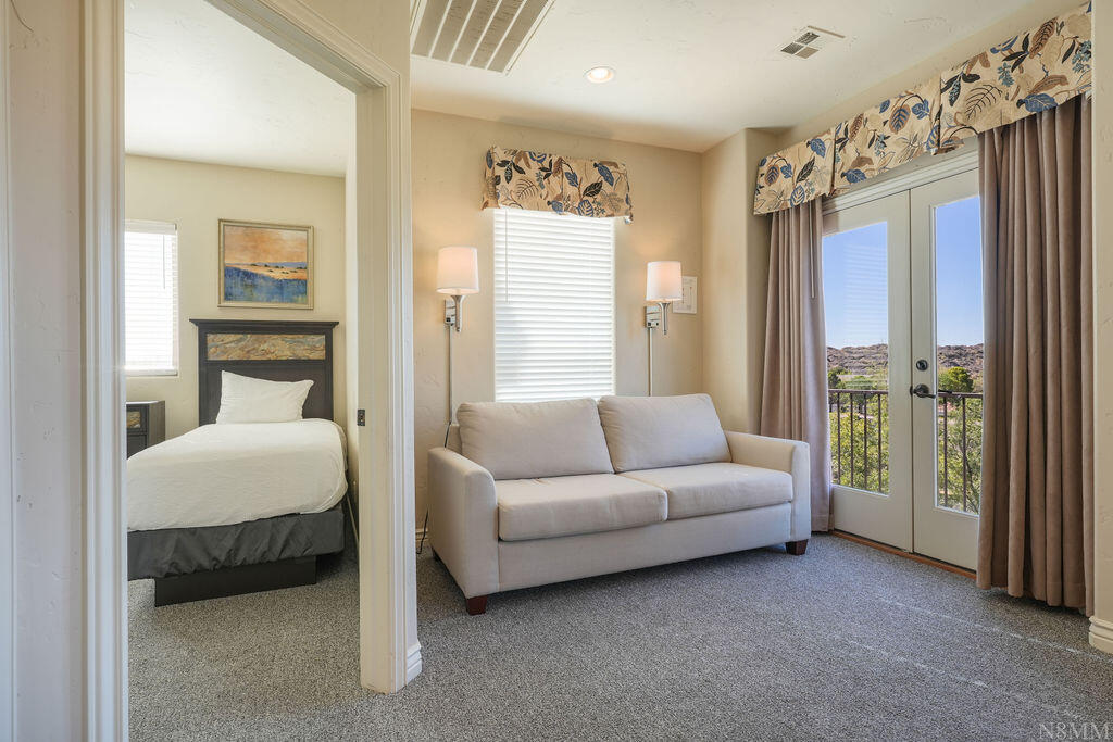 CORAL RIDGE TOWNHOMES - Residential