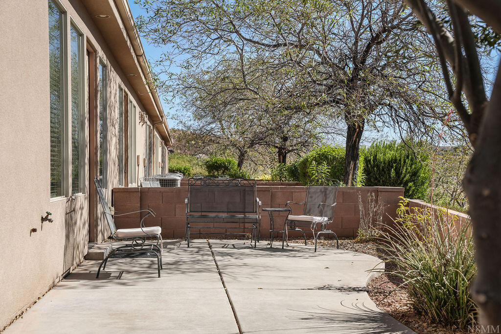 CORAL RIDGE TOWNHOMES - Residential