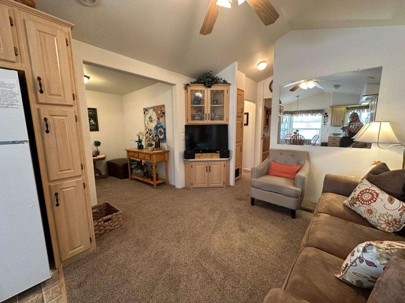 DIXIE DOWNS RV RESORT - Residential