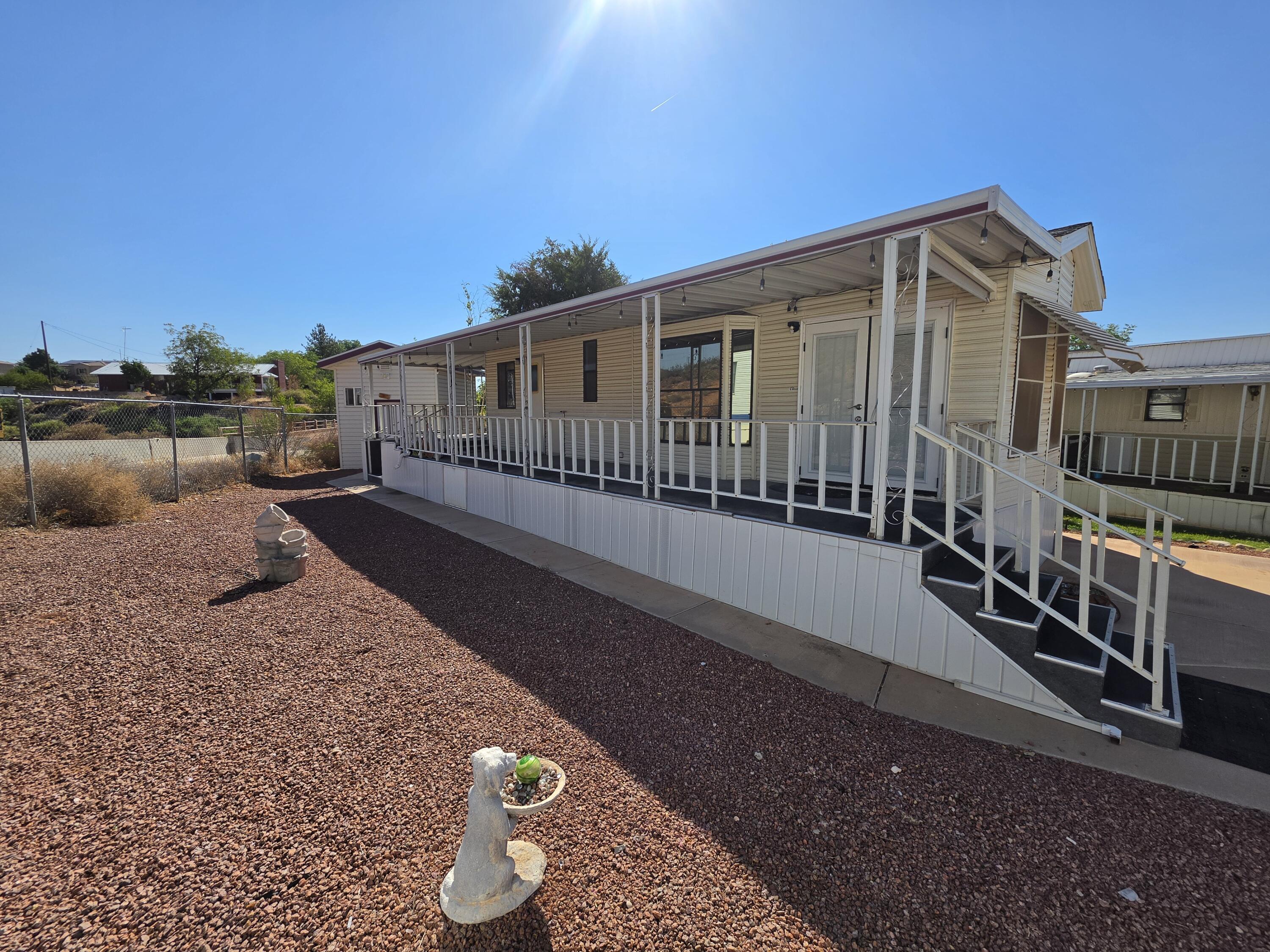 TWIN LAKES RV PARK - Residential