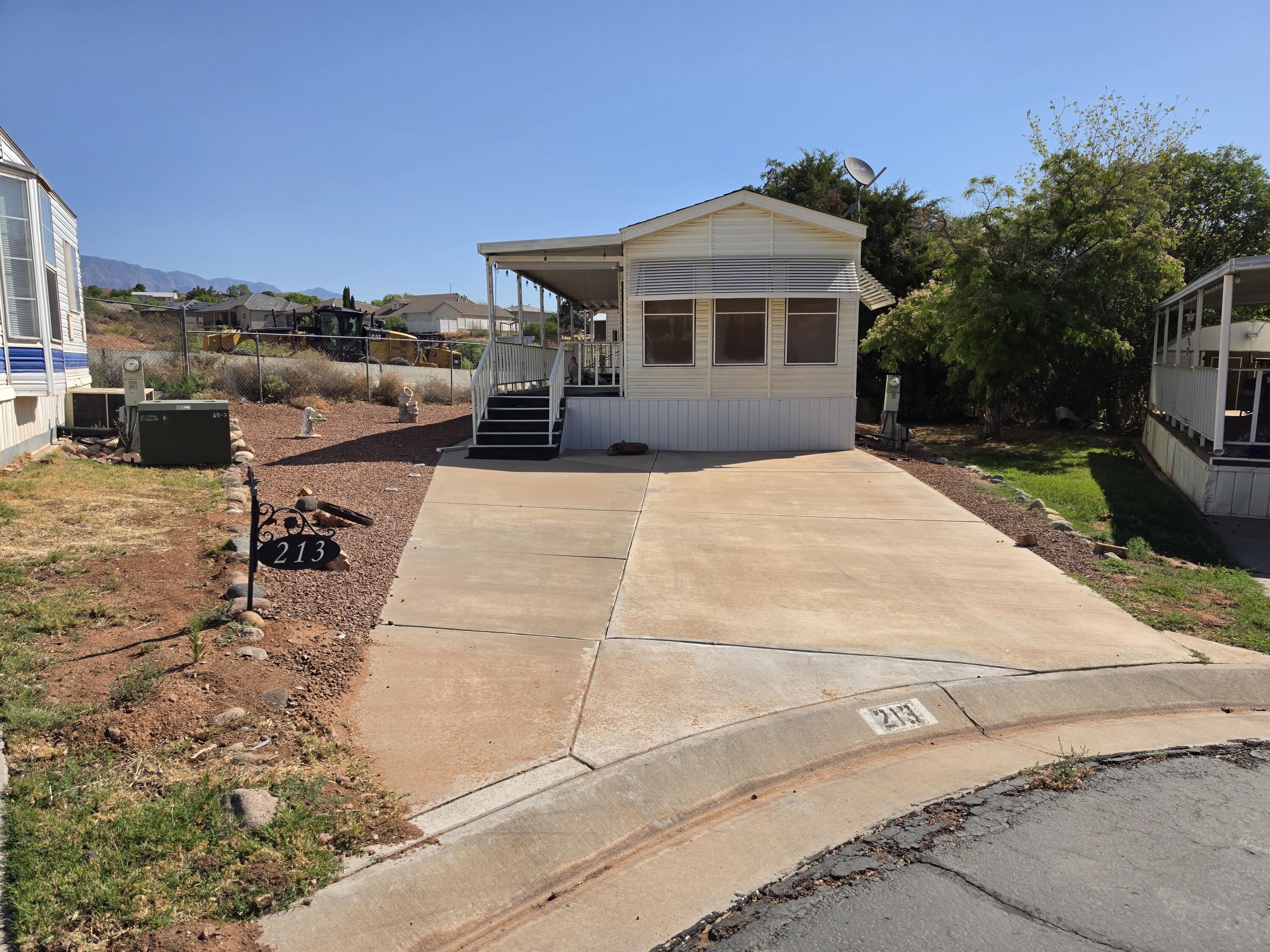 TWIN LAKES RV PARK - Residential
