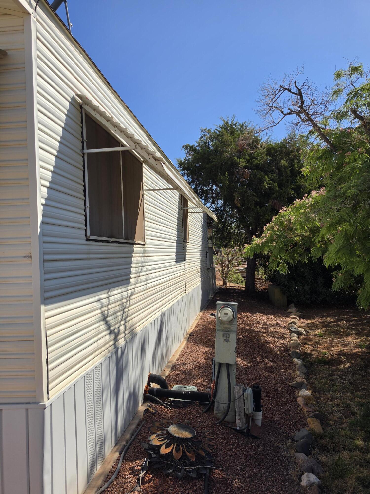 TWIN LAKES RV PARK - Residential