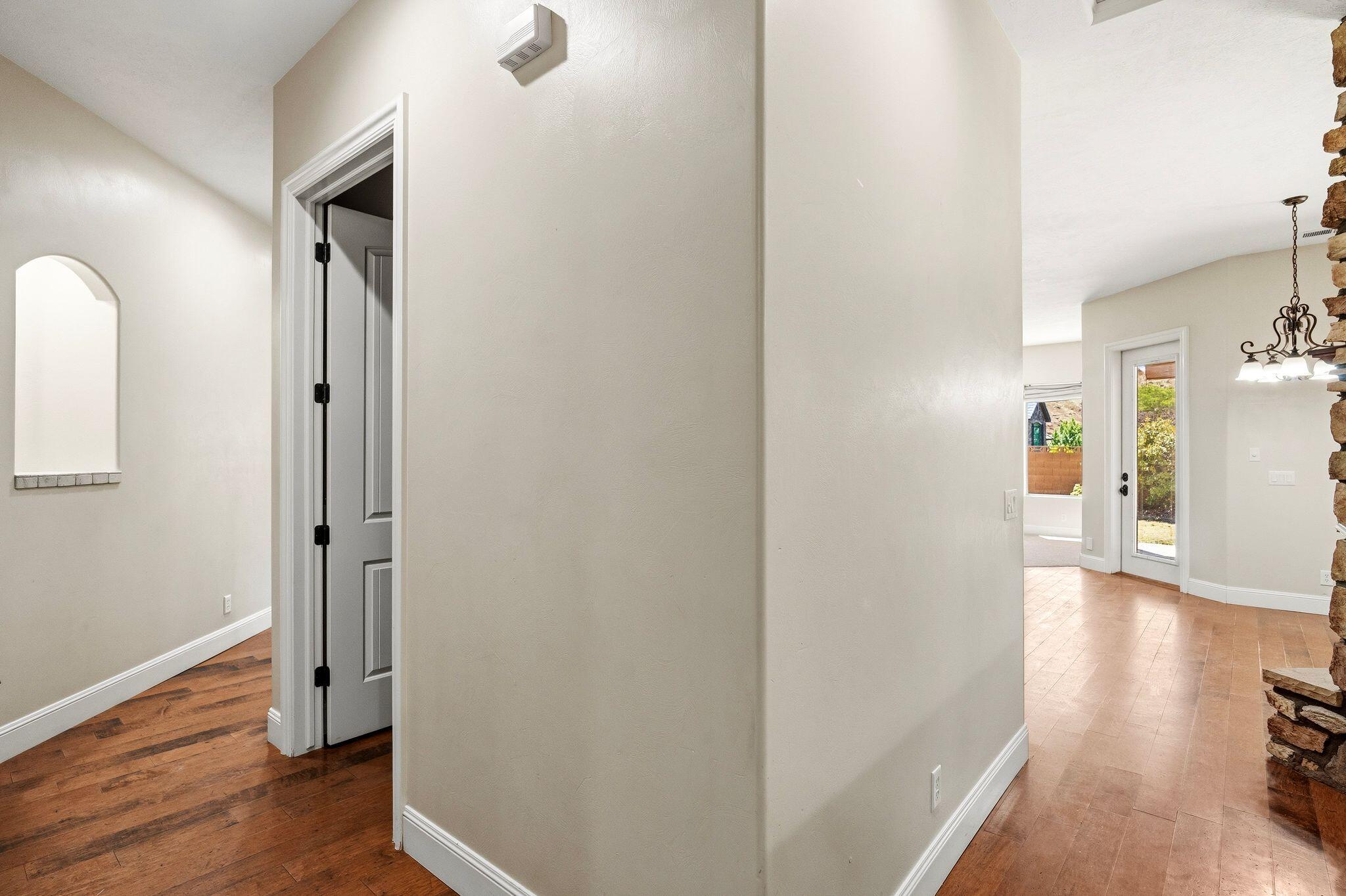 HEIGHTS AT WASHINGTON BENCH - Residential