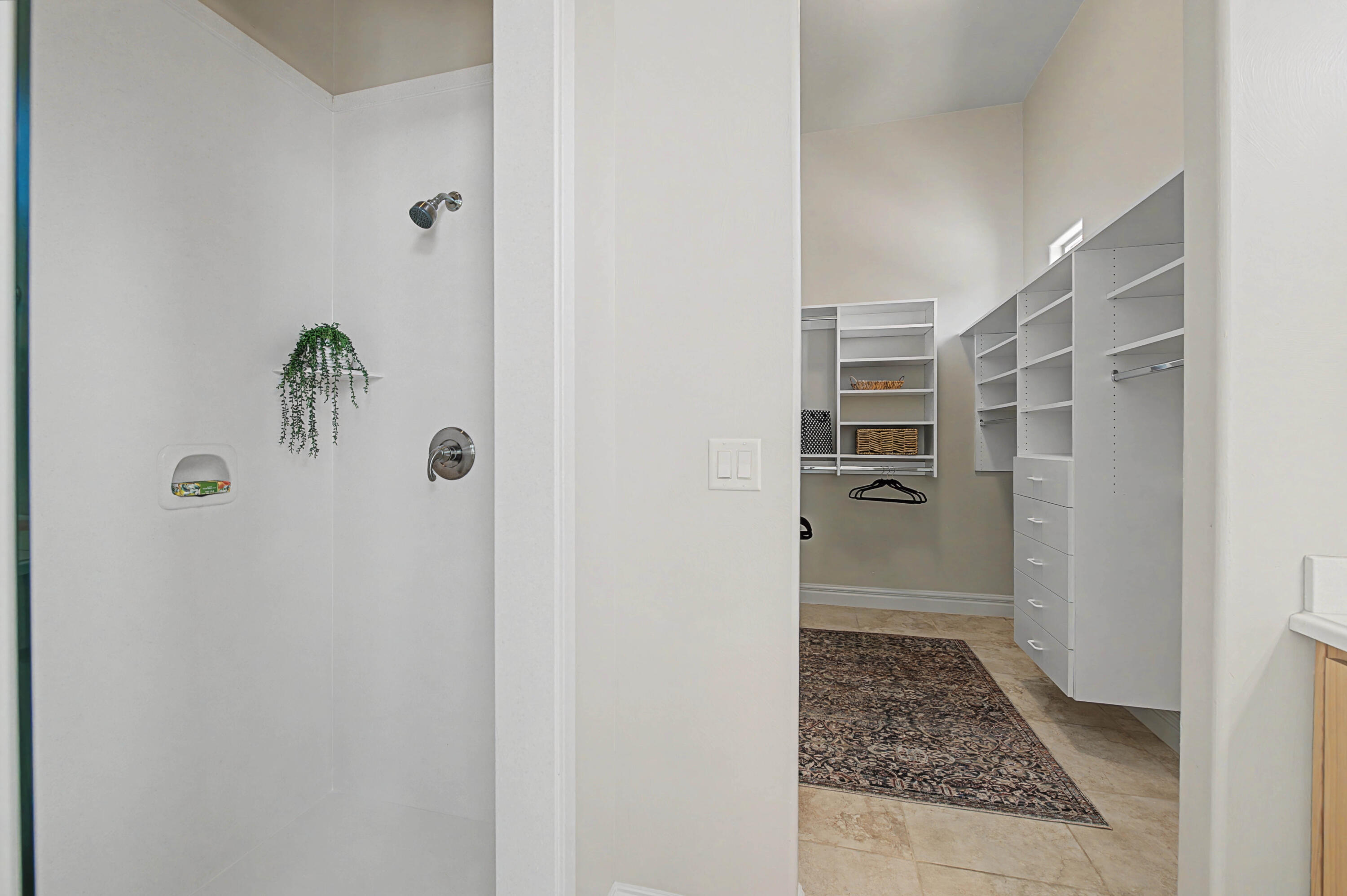 BELLSERA TOWNHOMES AT SUNBROOK - Residential