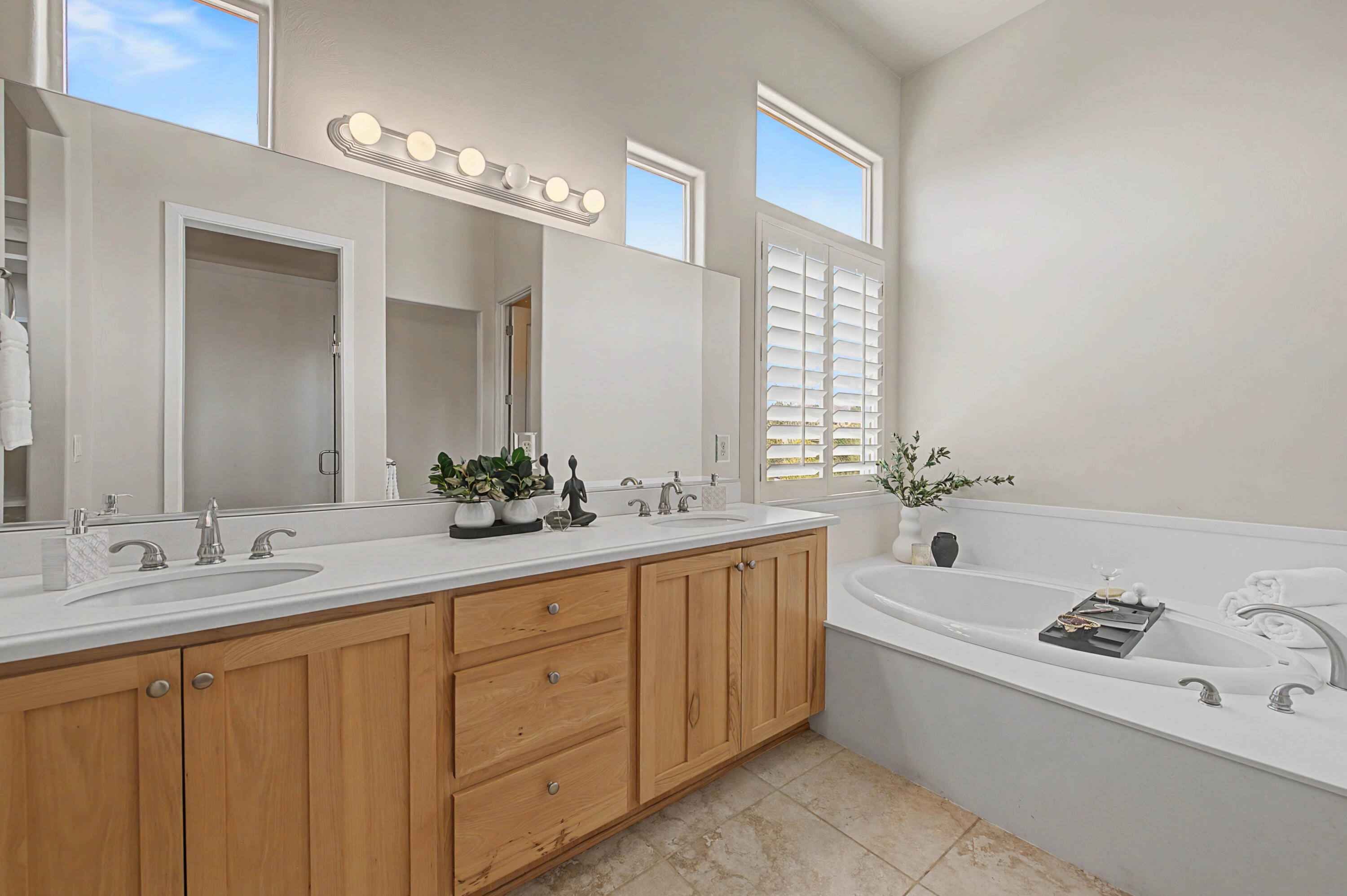 BELLSERA TOWNHOMES AT SUNBROOK - Residential