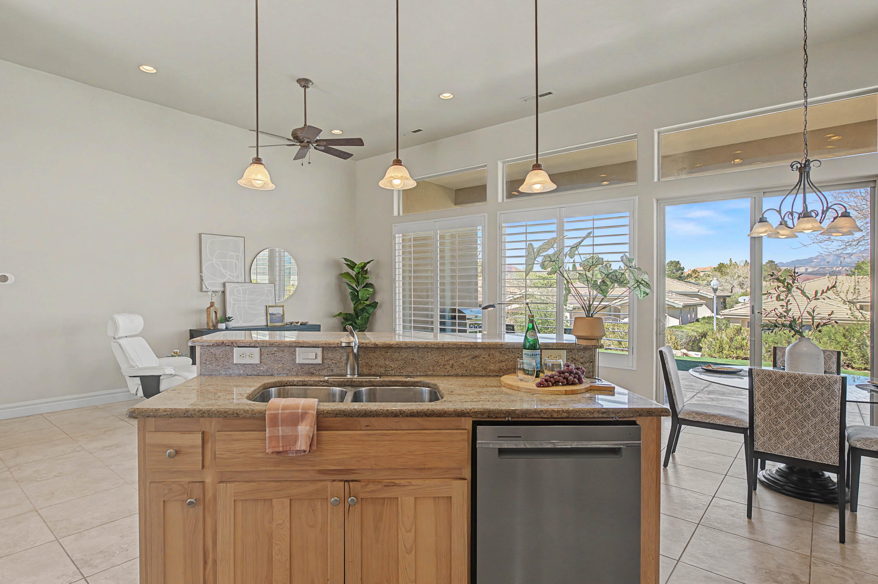 BELLSERA TOWNHOMES AT SUNBROOK - Residential