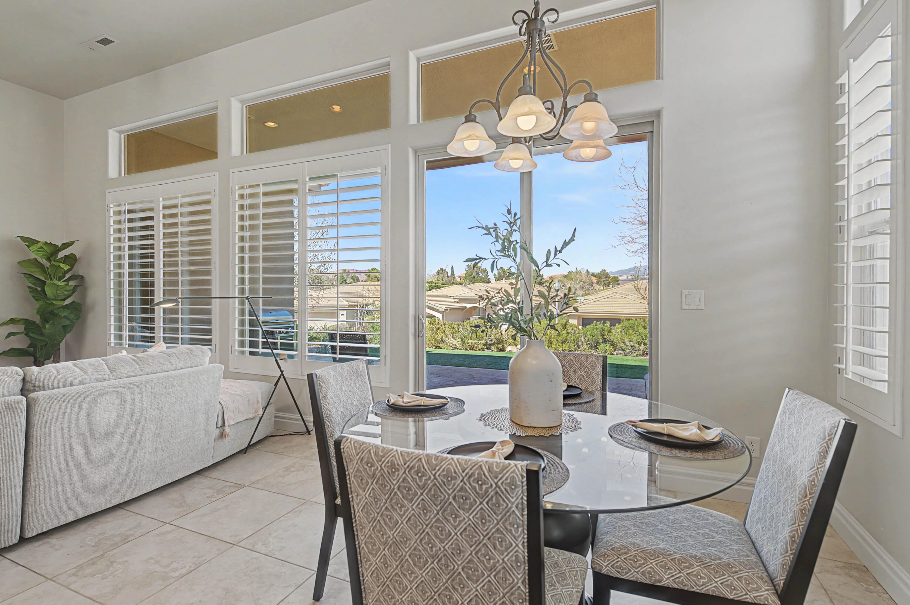 BELLSERA TOWNHOMES AT SUNBROOK - Residential