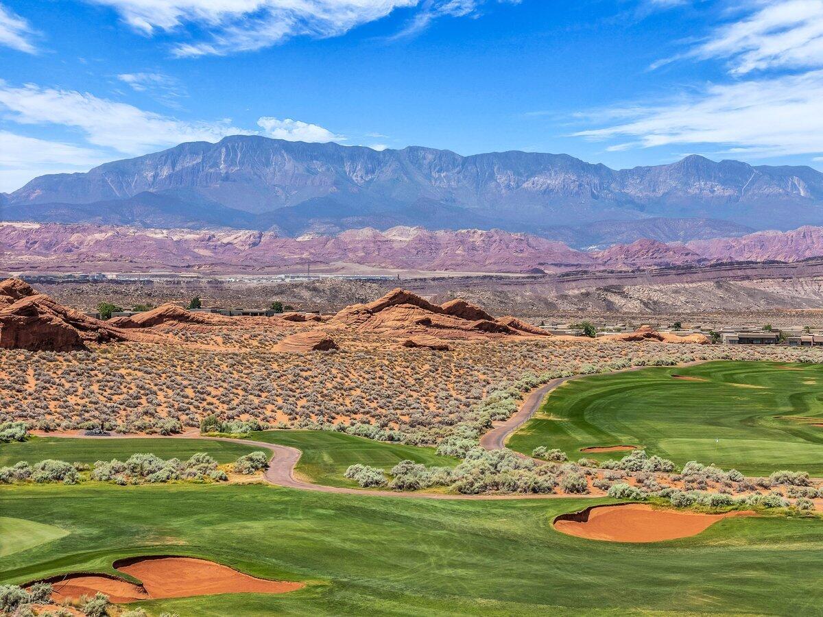 VILLAS AT SAND HOLLOW - Residential