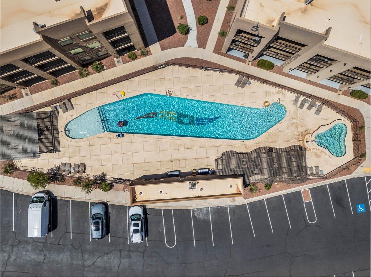 VILLAS AT SAND HOLLOW - Residential