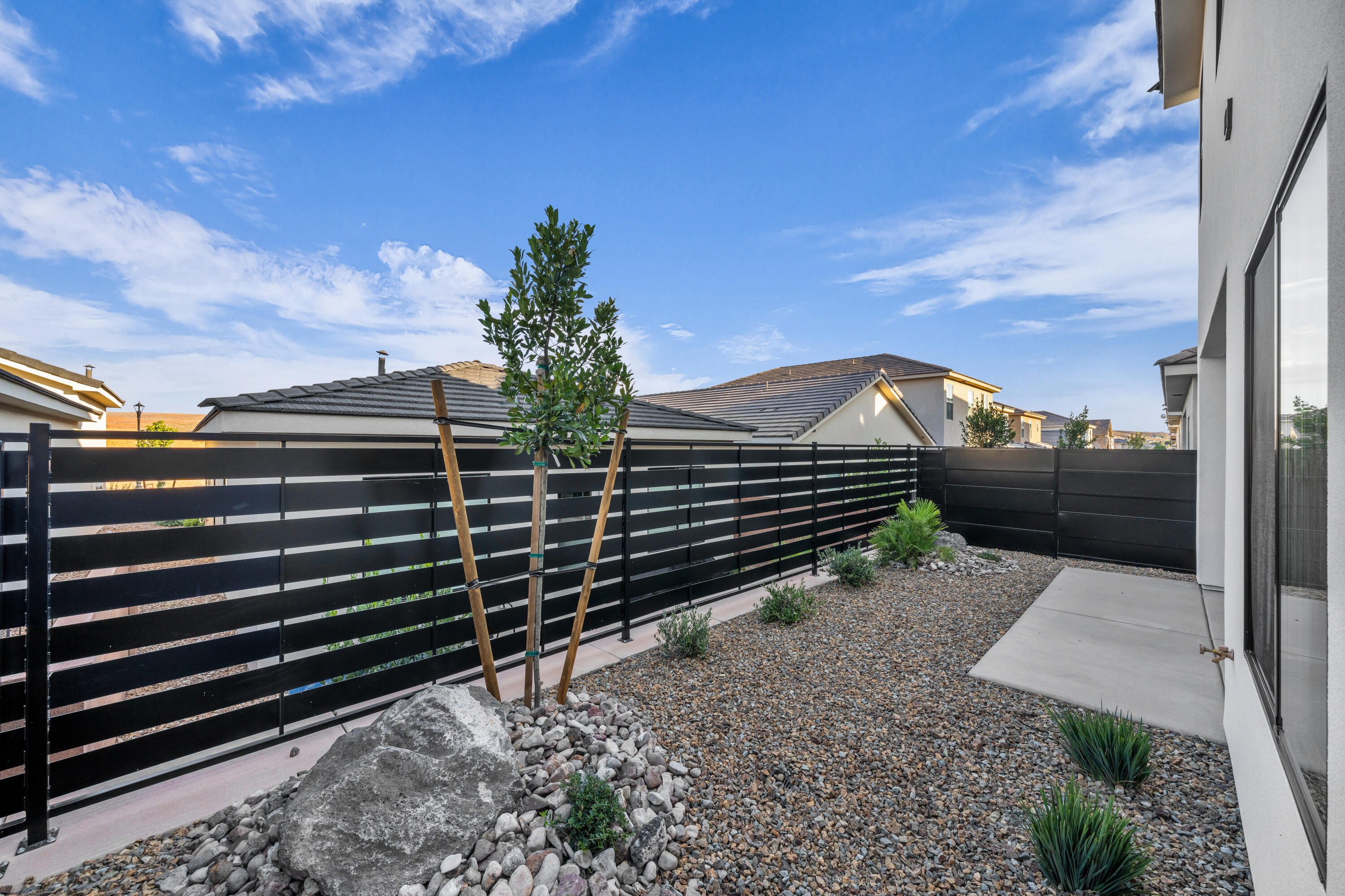 RED TRAILS SUNRISE VALLEY - Residential