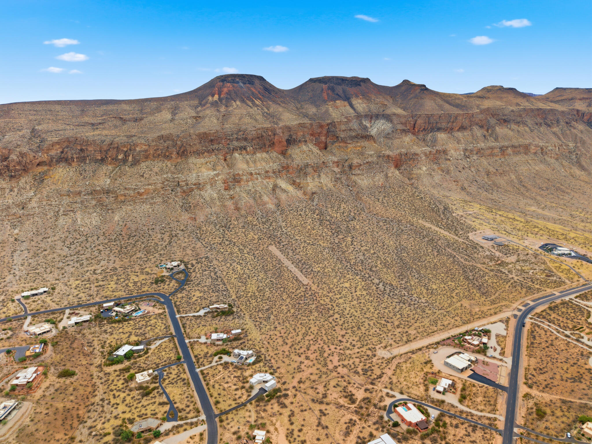 MOCCASIN FLATS - Land