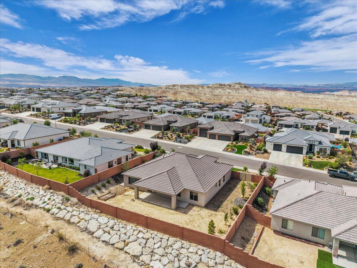 SAND RIDGE - Residential