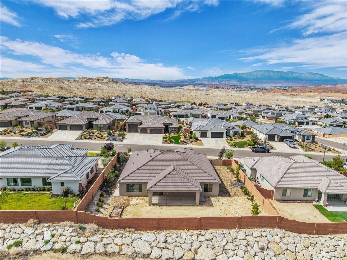 SAND RIDGE - Residential