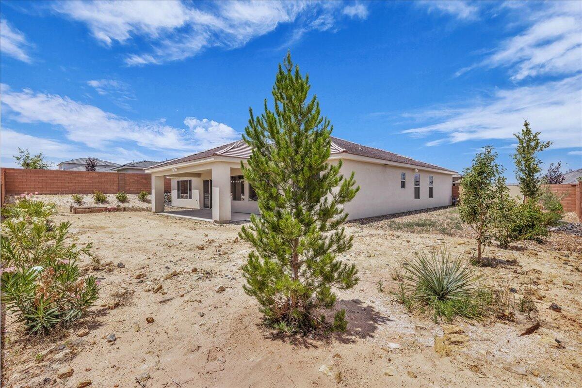 SAND RIDGE - Residential