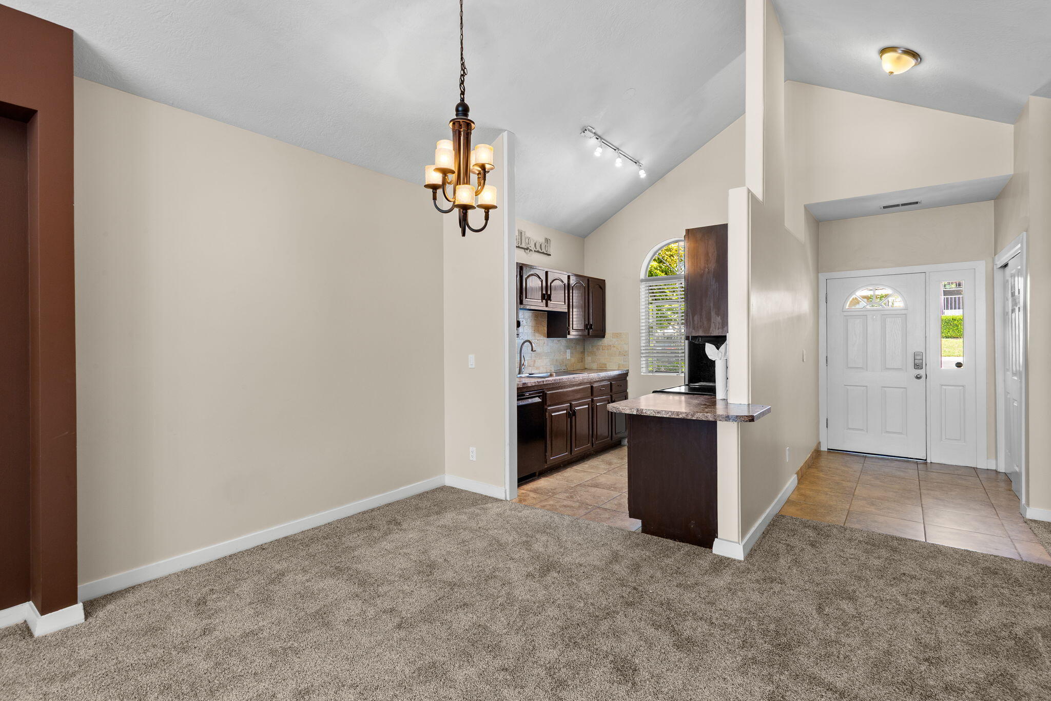 COTTON MANOR - Residential