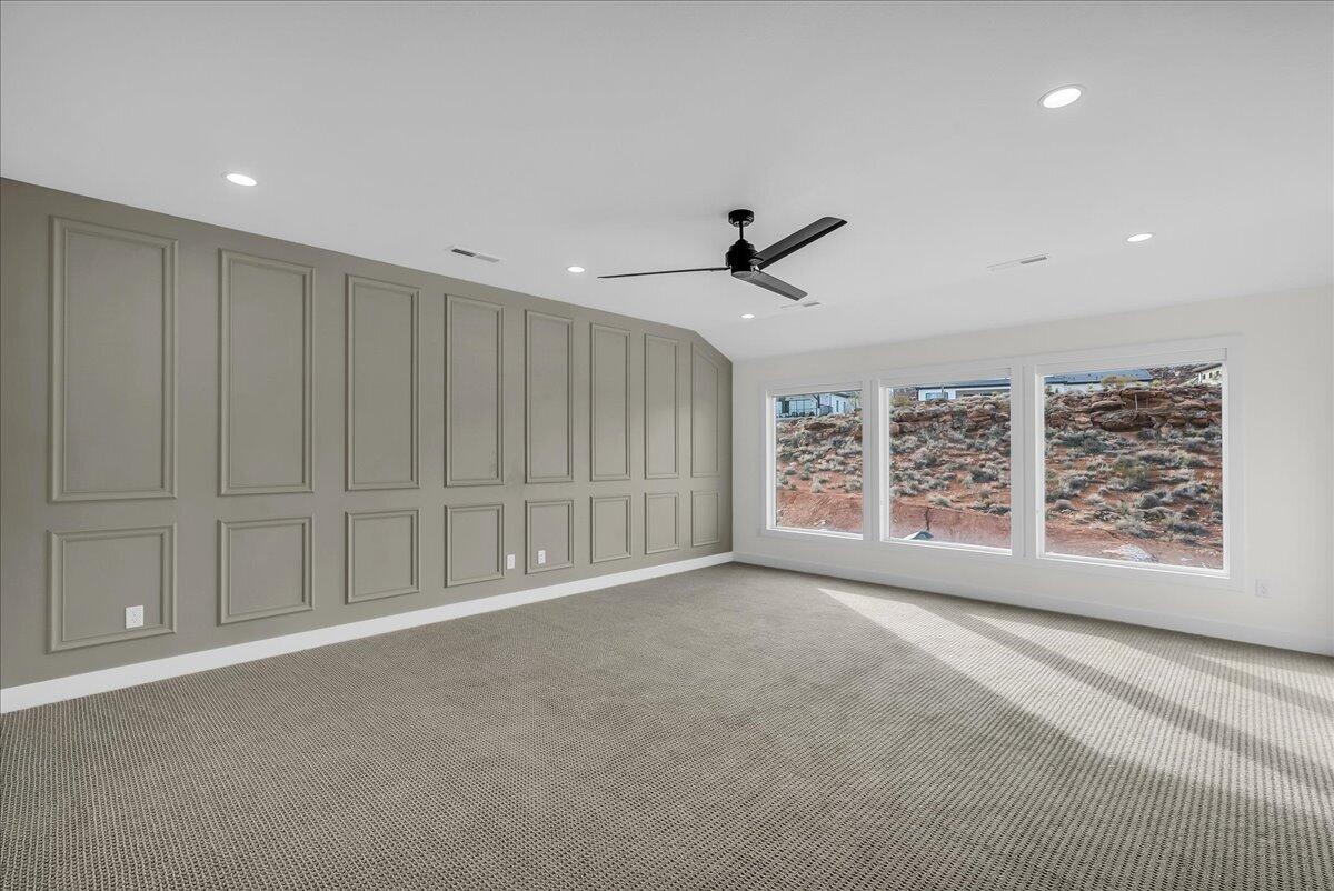 MAPLE ESTATES - Residential