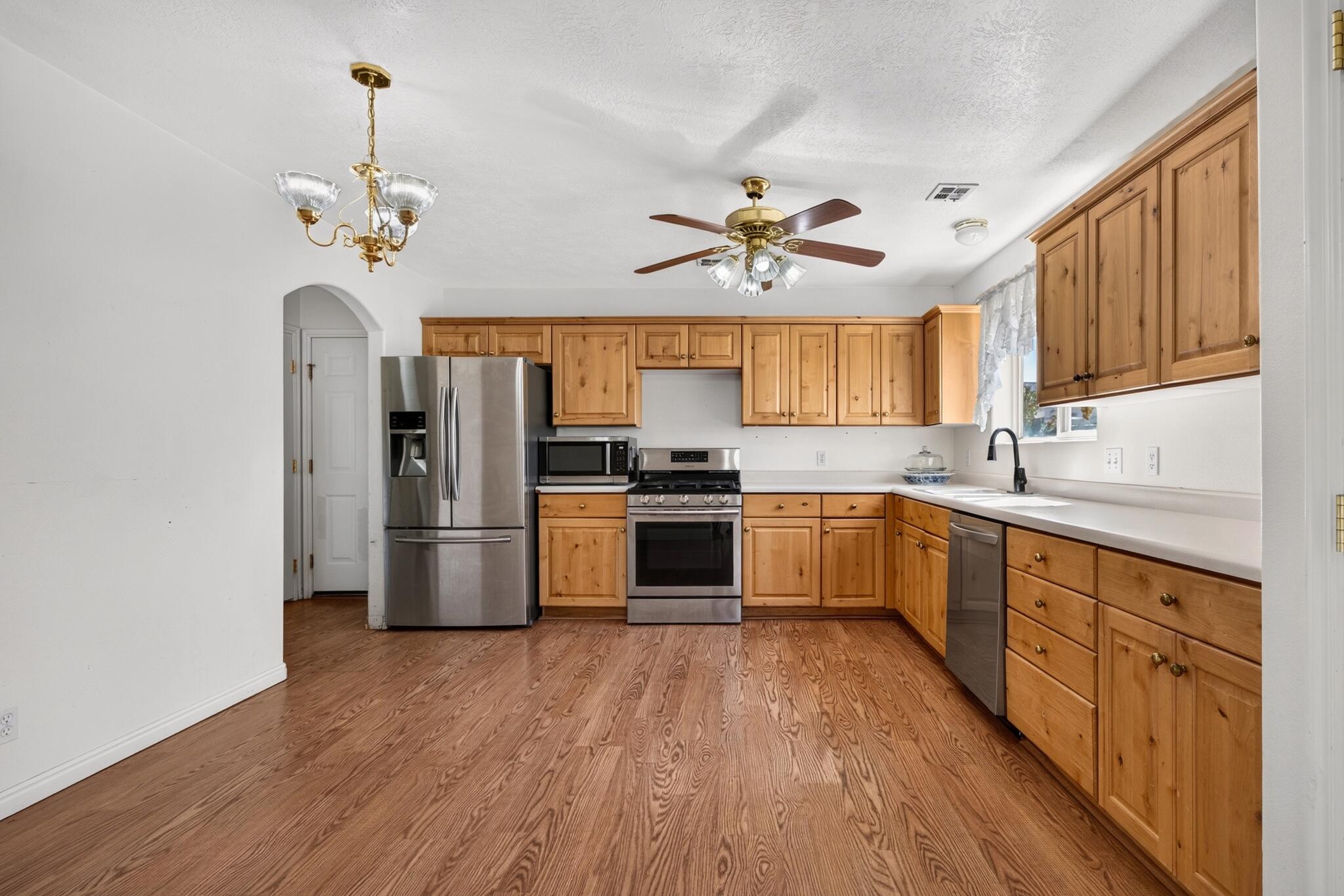 SANTA CLARA HEIGHTS - Residential