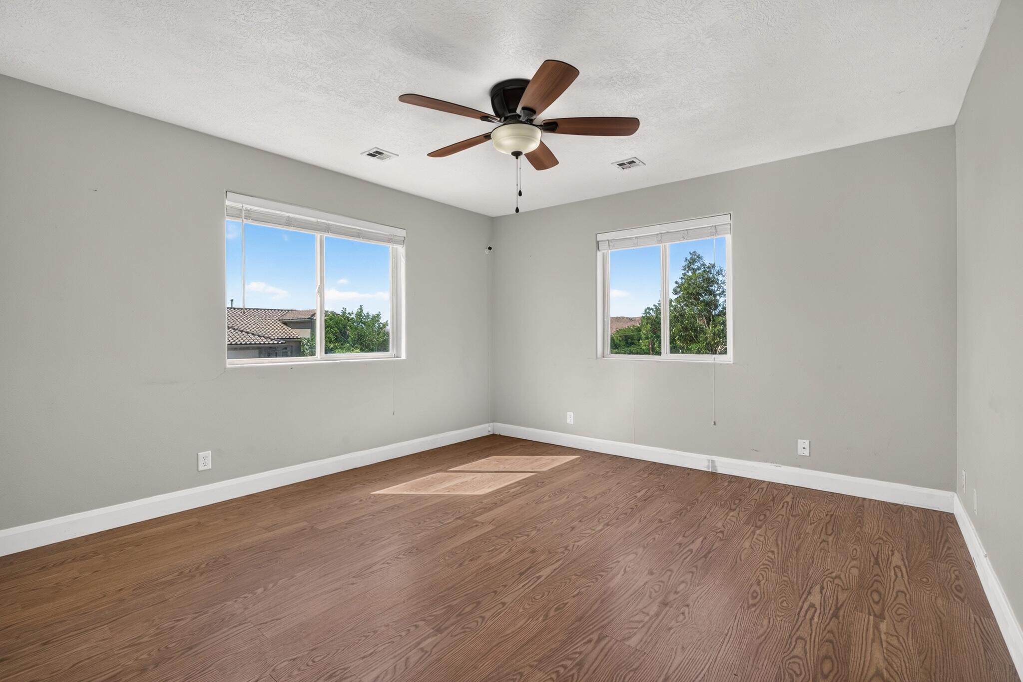 SANTA CLARA HEIGHTS - Residential