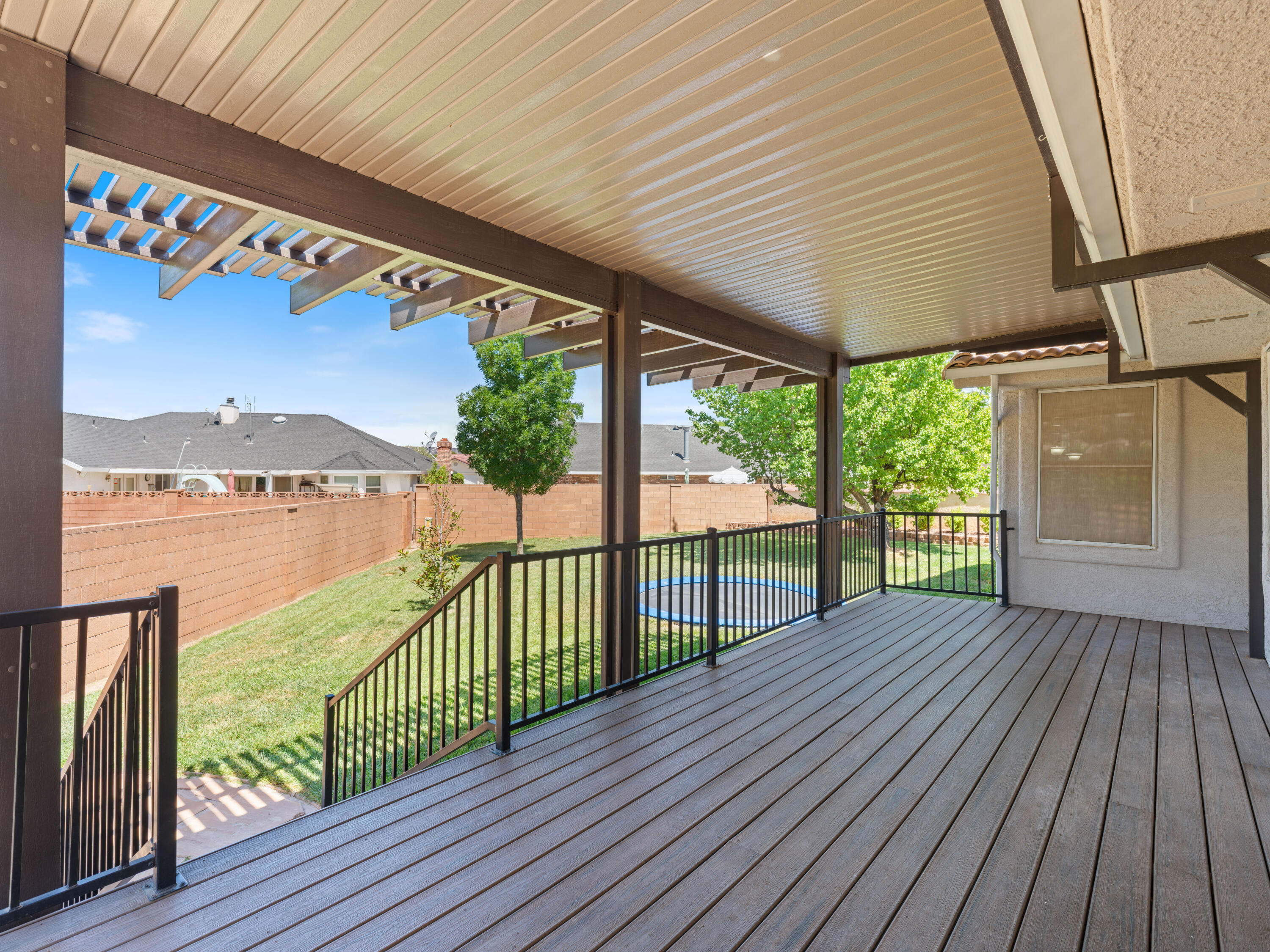BLOOMINGTON HILLS - Residential