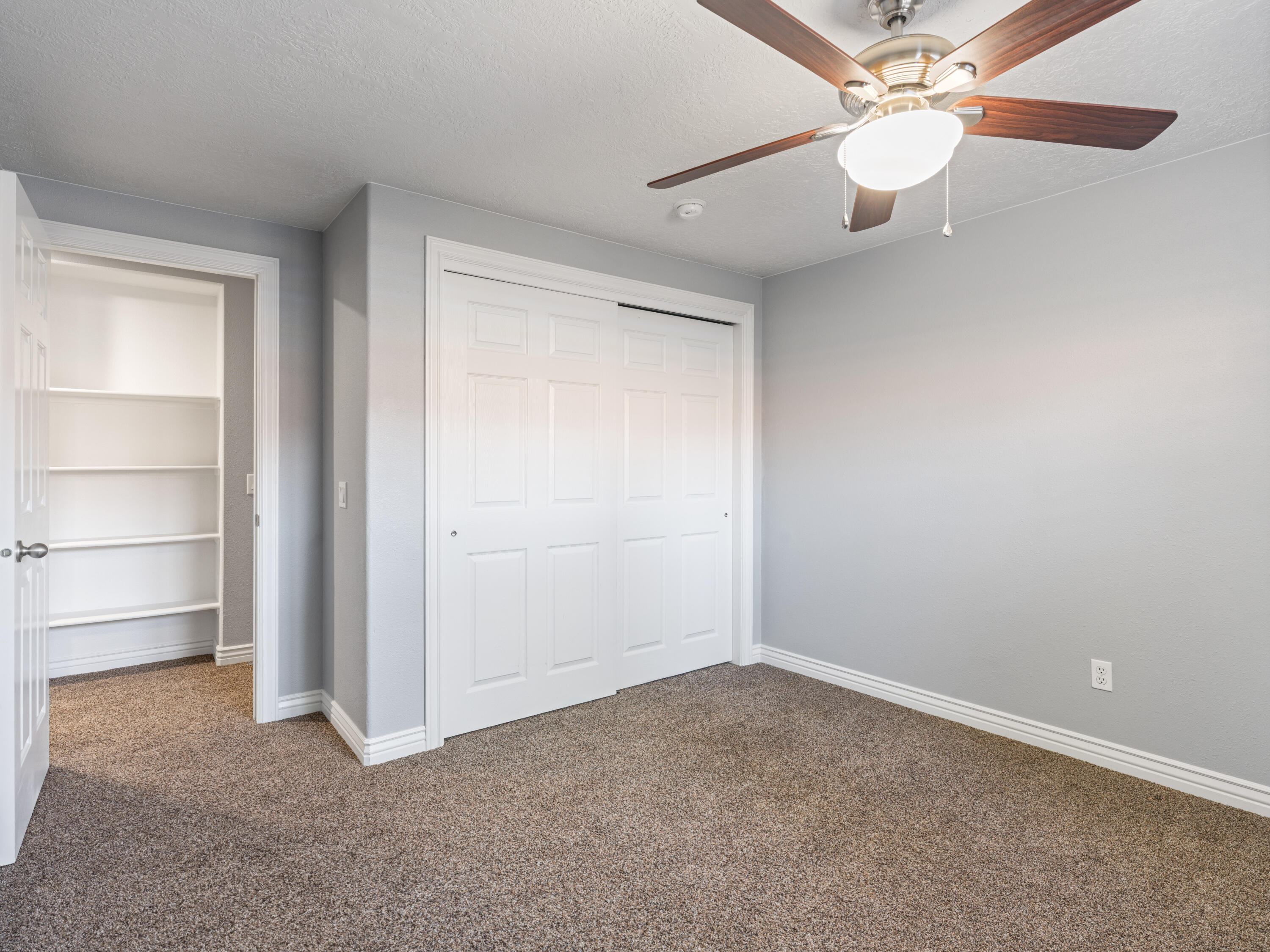 BLOOMINGTON HILLS - Residential