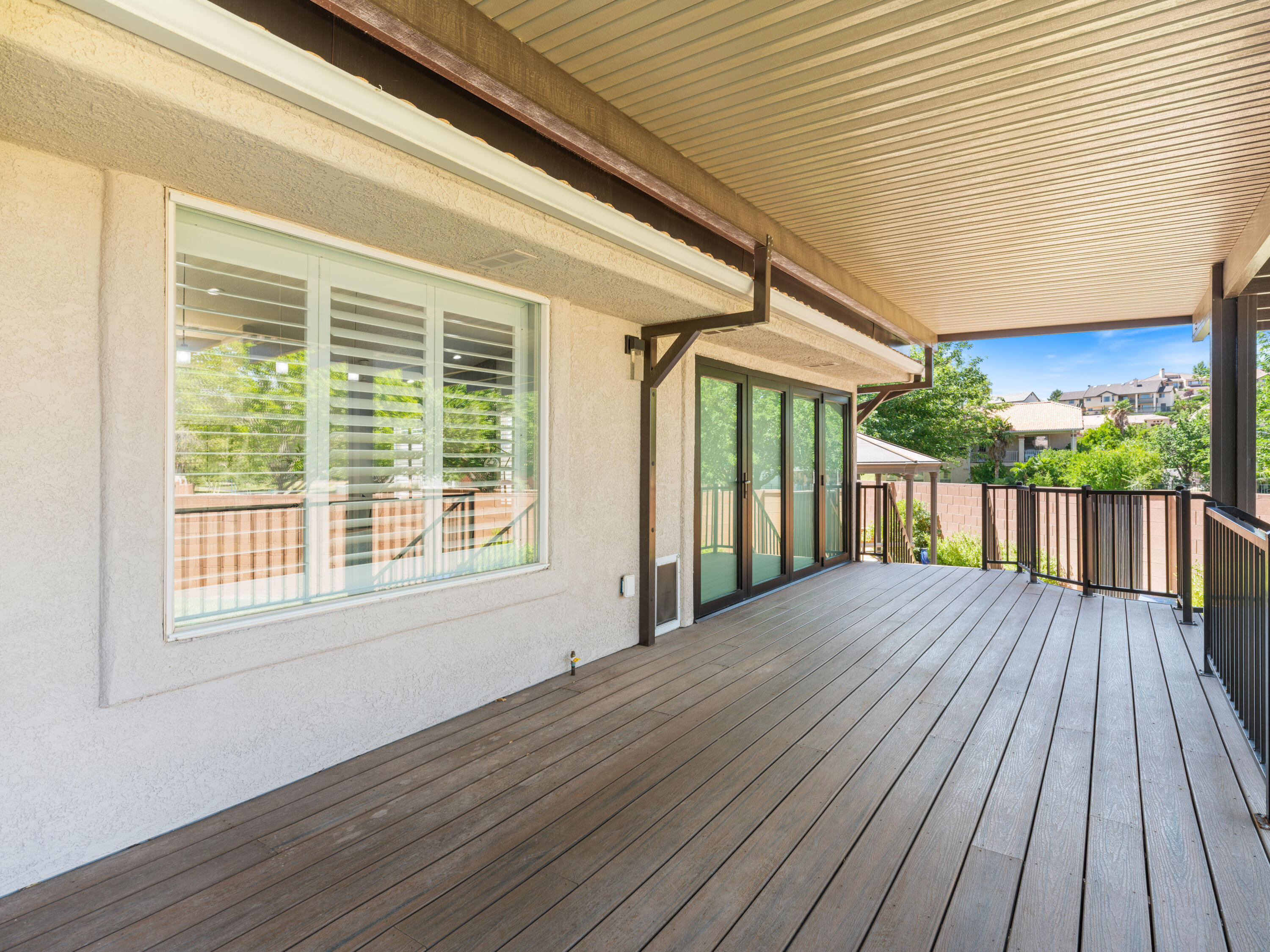 BLOOMINGTON HILLS - Residential